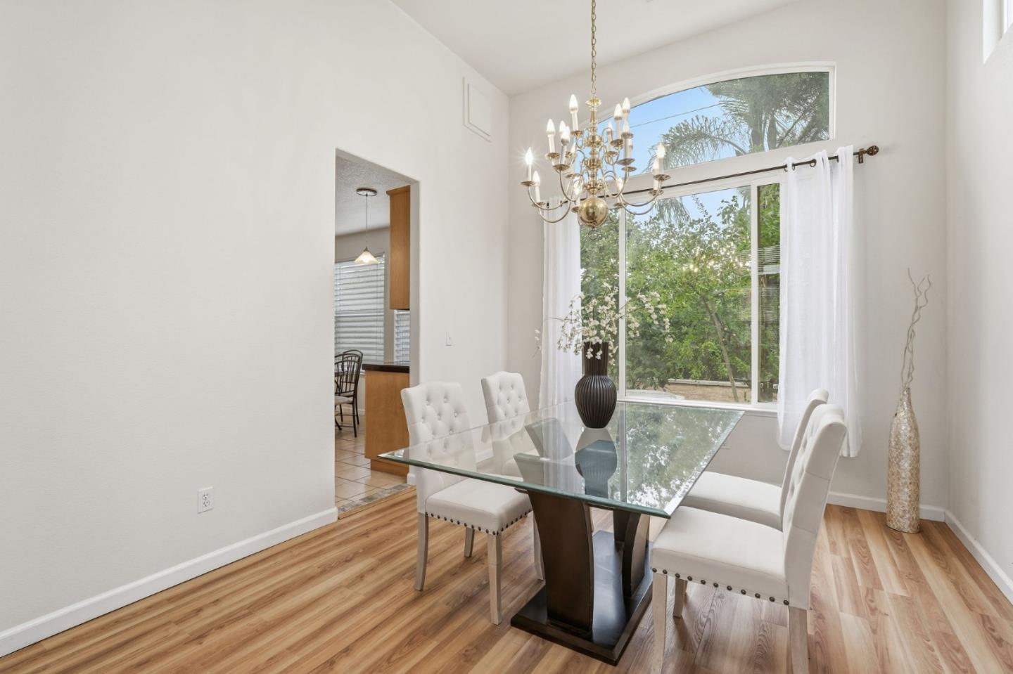 Modesto, California, 95356, United States, 4 Bedrooms Bedrooms, ,3 BathroomsBathrooms,Residential,For Sale,1989424