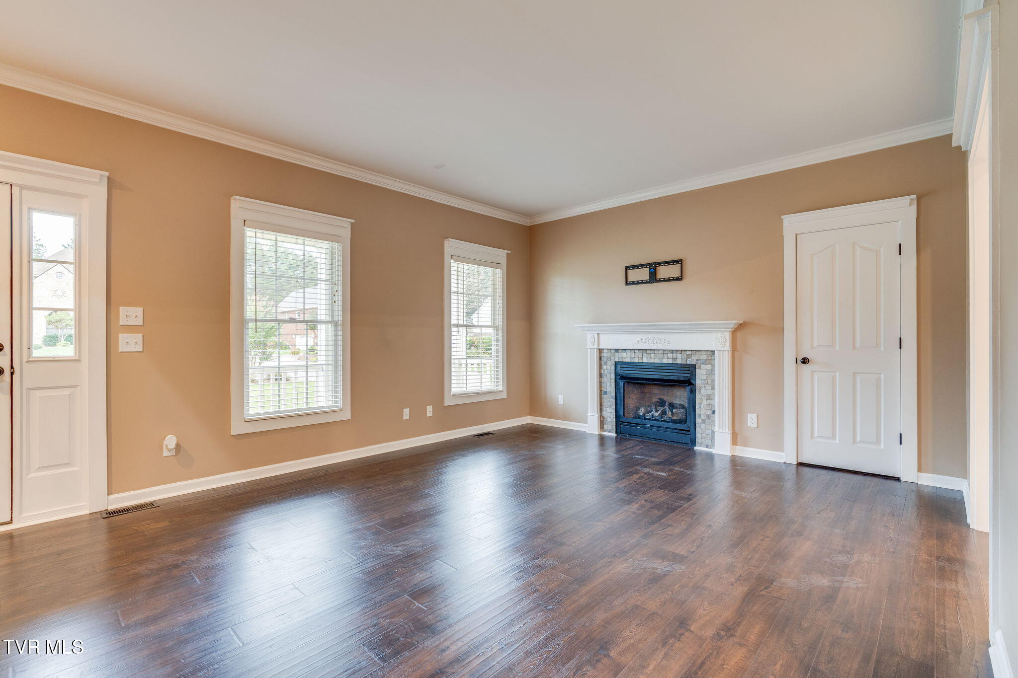 Gray, Tennessee, 37615, United States, 3 Bedrooms Bedrooms, ,4 BathroomsBathrooms,Residential,For Sale,1978151