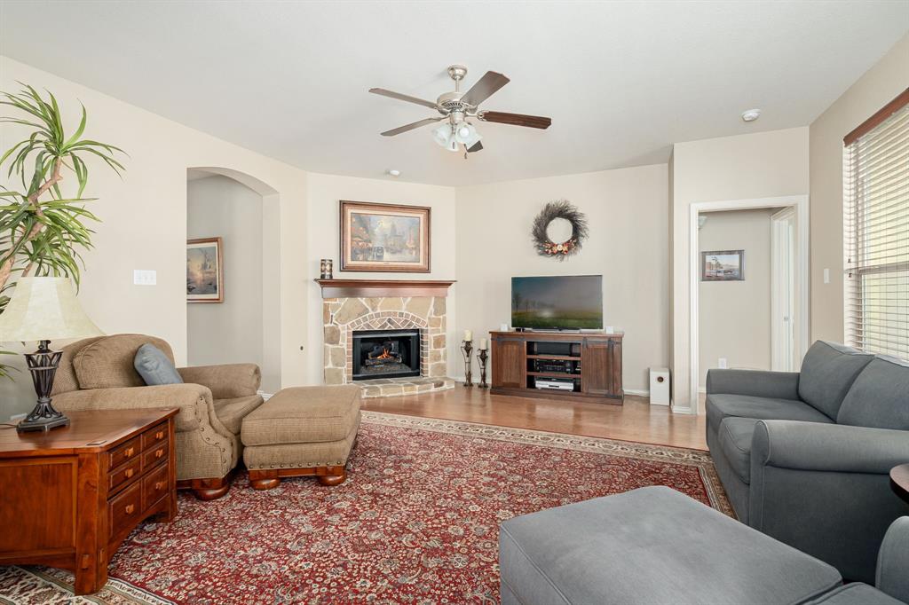 McKinney, Texas, 75072, United States, 4 Bedrooms Bedrooms, ,3 BathroomsBathrooms,Residential,For Sale,1839910