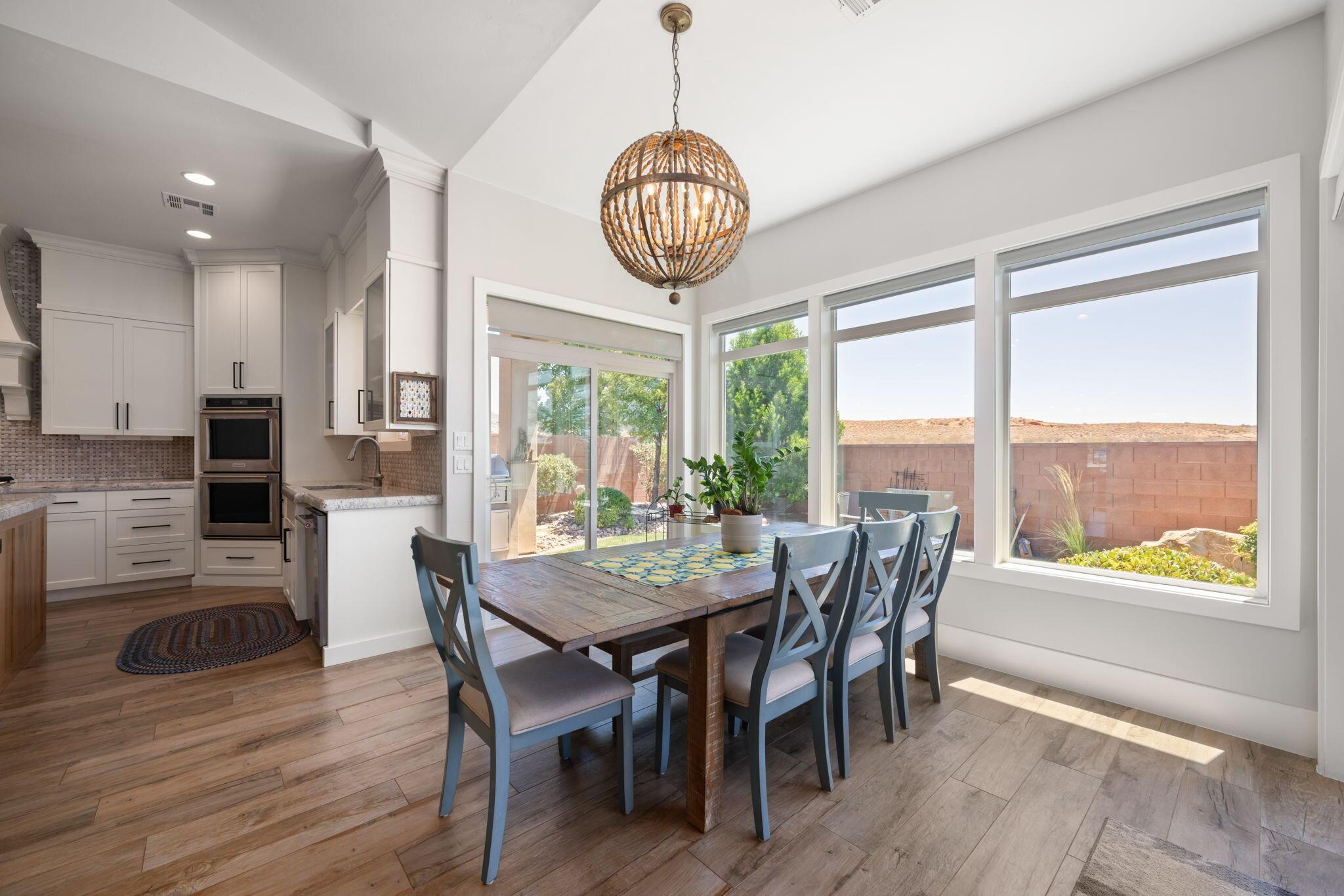 Hurricane, Utah, 84737, United States, 6 Bedrooms Bedrooms, ,6 BathroomsBathrooms,Residential,For Sale,1977381