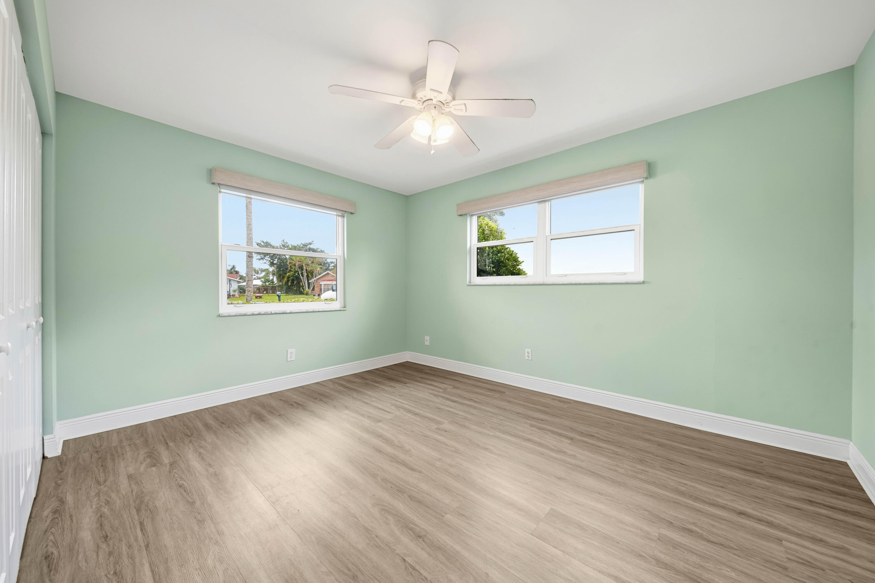 Royal Palm Beach, Florida, 33411, United States, 3 Bedrooms Bedrooms, ,3 BathroomsBathrooms,Residential,For Sale,1970121