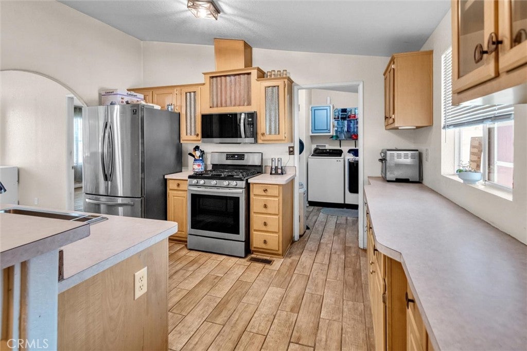 Menifee, California, 92585, United States, 3 Bedrooms Bedrooms, ,2 BathroomsBathrooms,Residential,For Sale,1936960