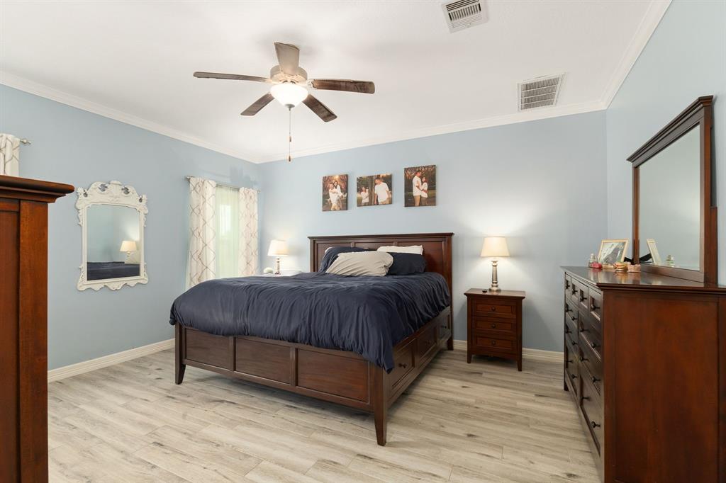 Sealy, Texas, 77474, United States, 3 Bedrooms Bedrooms, ,2 BathroomsBathrooms,Residential,For Sale,1846836