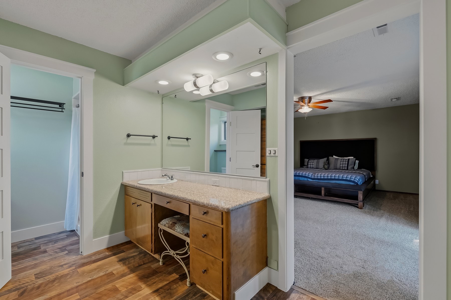  1023 N Crestline Dr - 物件實景