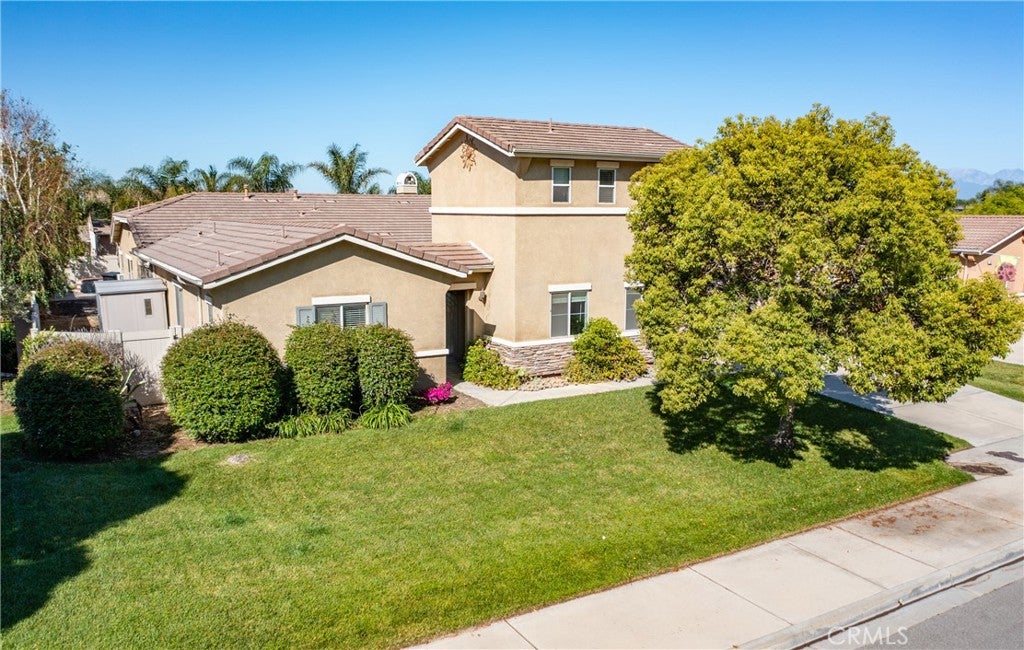 Highland, California, 92346, United States, 5 Bedrooms Bedrooms, ,4 BathroomsBathrooms,Residential,For Sale,1977847