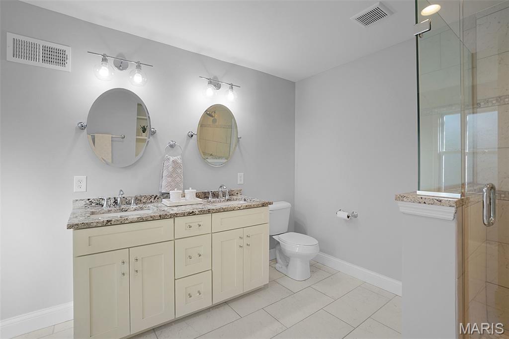 Warson Woods, Missouri, 63122, United States, 4 Bedrooms Bedrooms, ,3 BathroomsBathrooms,Residential,For Sale,1987966