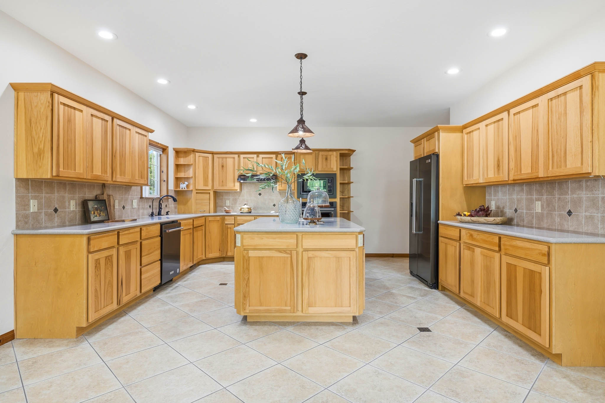  Located in The Heart of West Richland’s Wine Country - 物件實景