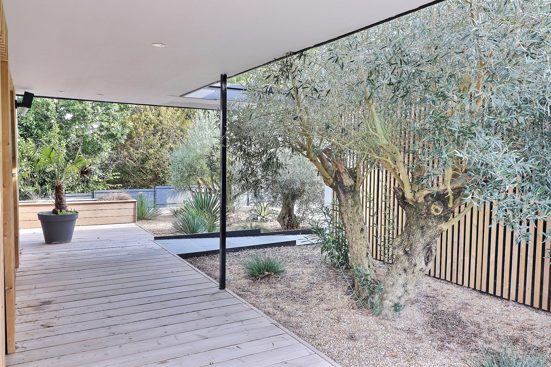  PLOUGASTEL-DAOULAS, CONTEMPORARY HOME WITH POOL AND SEA VIEW - 物件實景