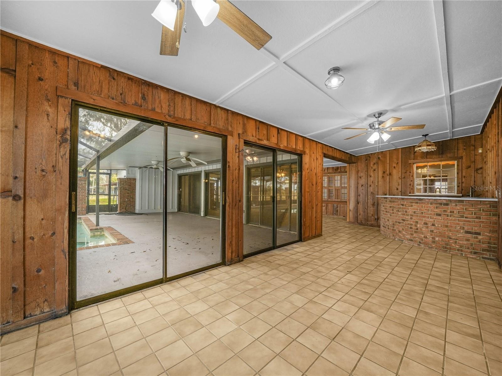 FROSTPROOF, Florida, 33843, United States, 6 Bedrooms Bedrooms, ,3 BathroomsBathrooms,Residential,For Sale,2006124