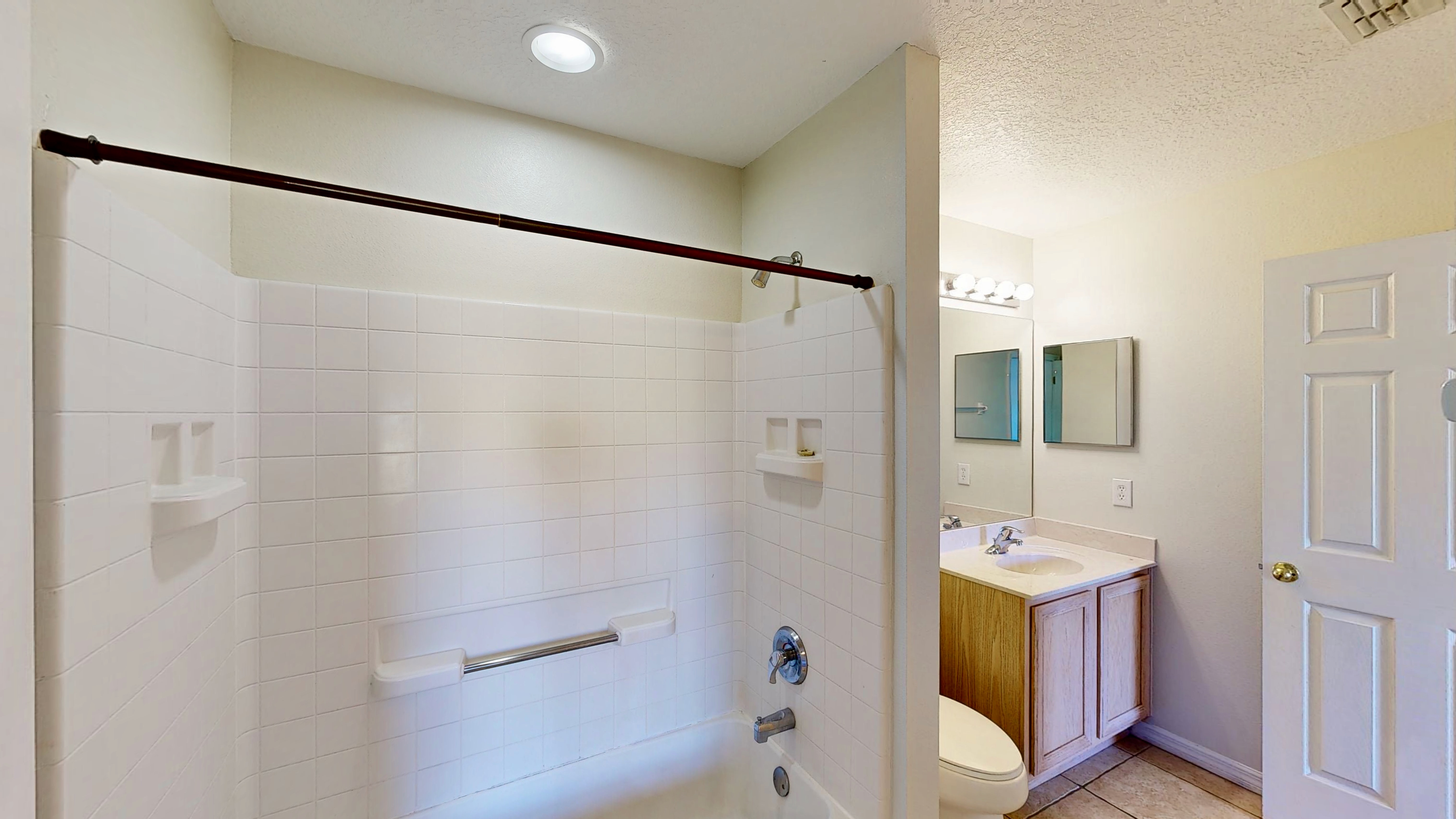 KISSIMMEE, Florida, 34747, United States, 7 Bedrooms Bedrooms, ,6 BathroomsBathrooms,Residential,For Sale,1878107