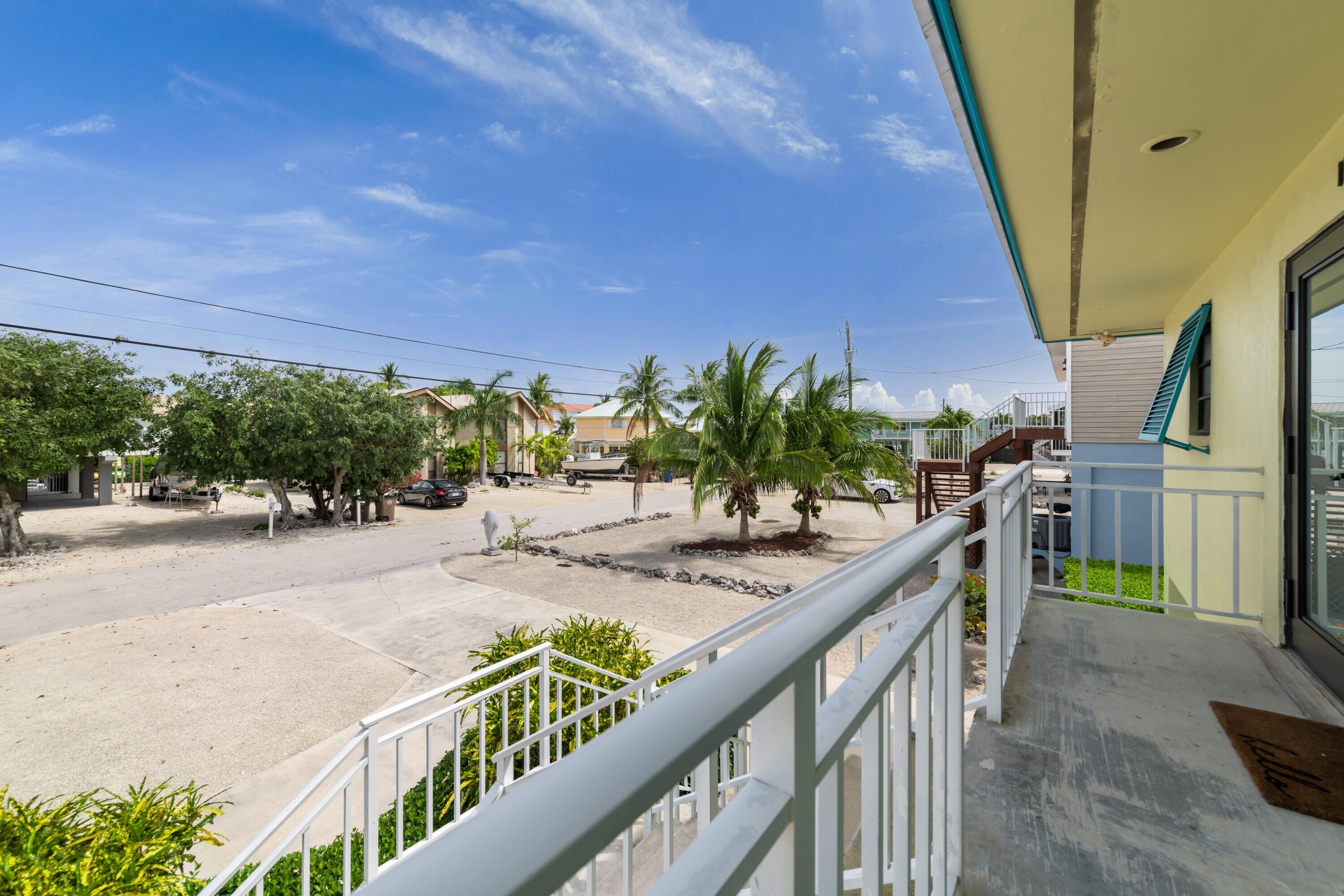 MARATHON, Florida, 33050, United States, 2 Bedrooms Bedrooms, ,2 BathroomsBathrooms,Residential,For Sale,1988223