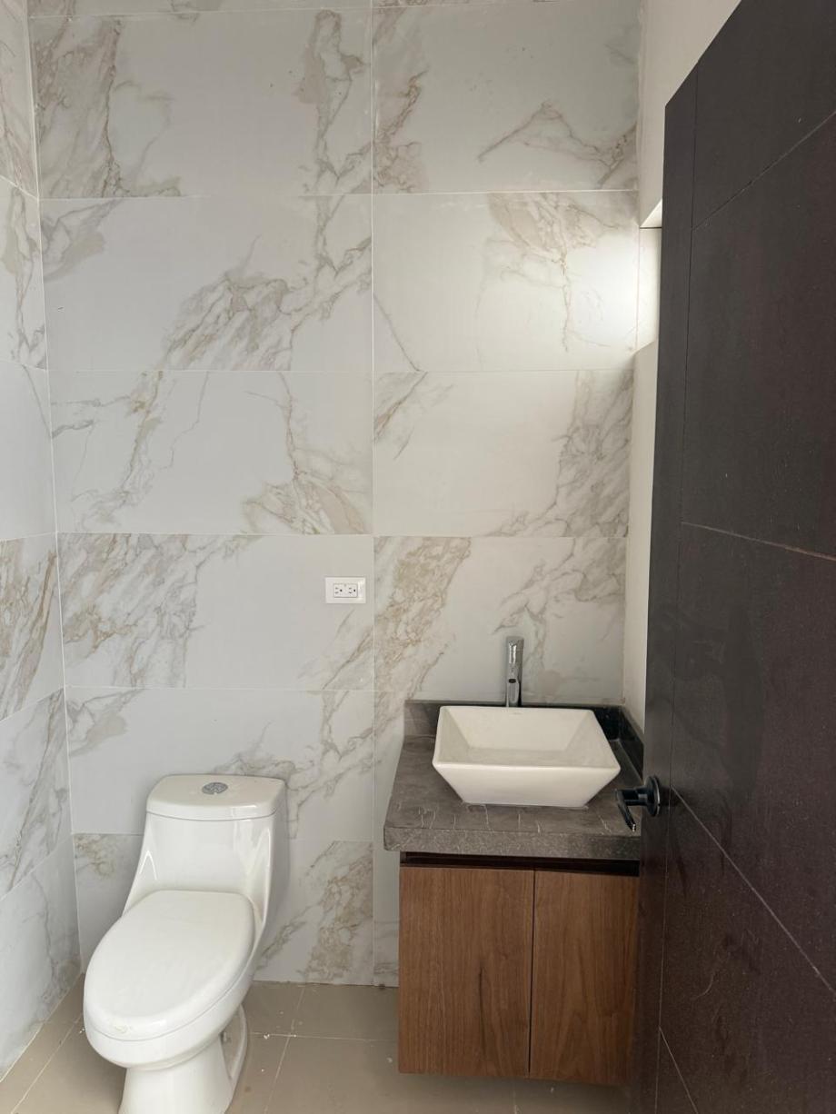 Villas del Renacimiento, Torreón, Coahuila de Zaragoza, 27420, Mexico, 3 Bedrooms Bedrooms, ,2 BathroomsBathrooms,Residential,For Sale,Villas del Renacimiento,1588559