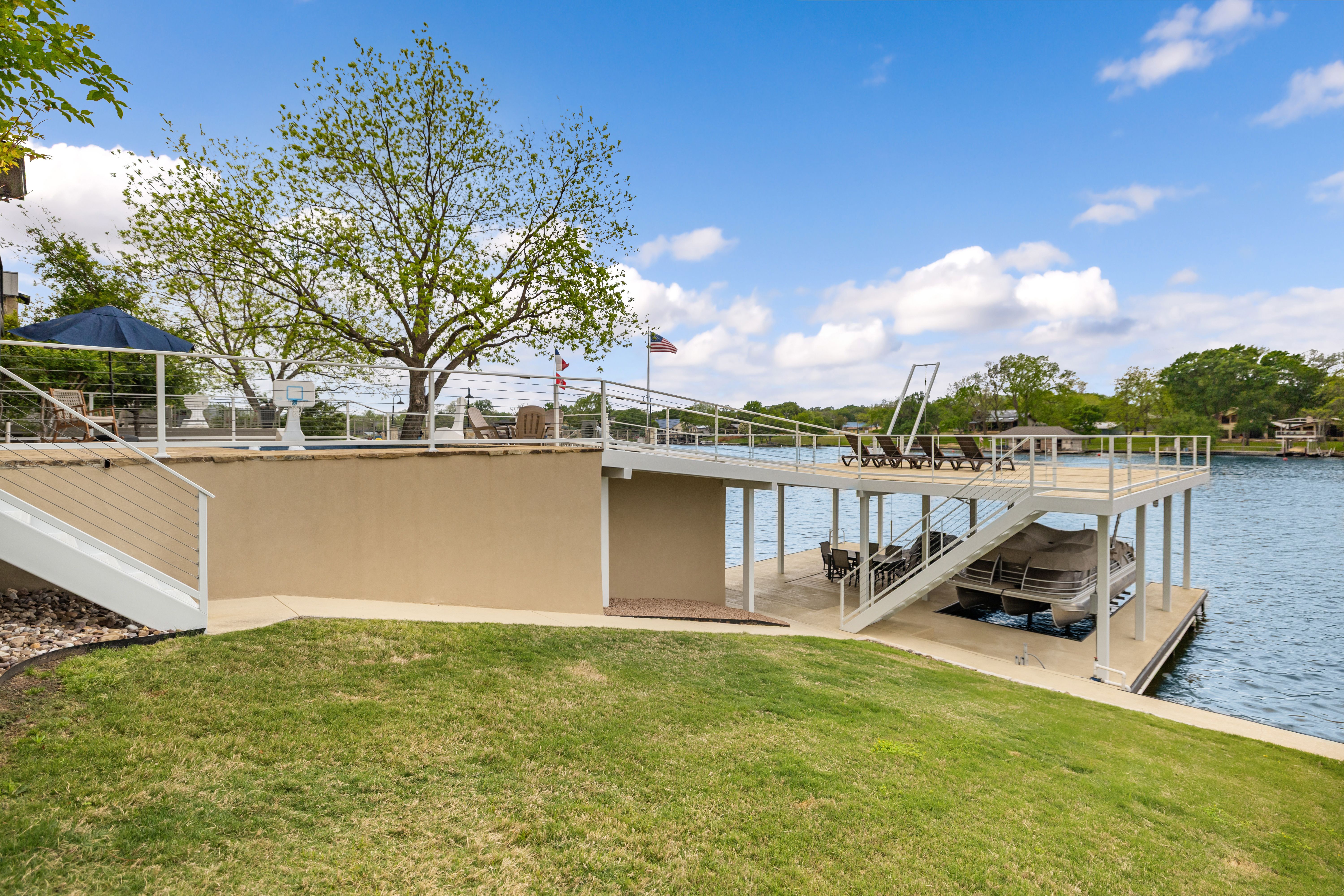  Waterfront Living on Lake LBJ - 物件實景