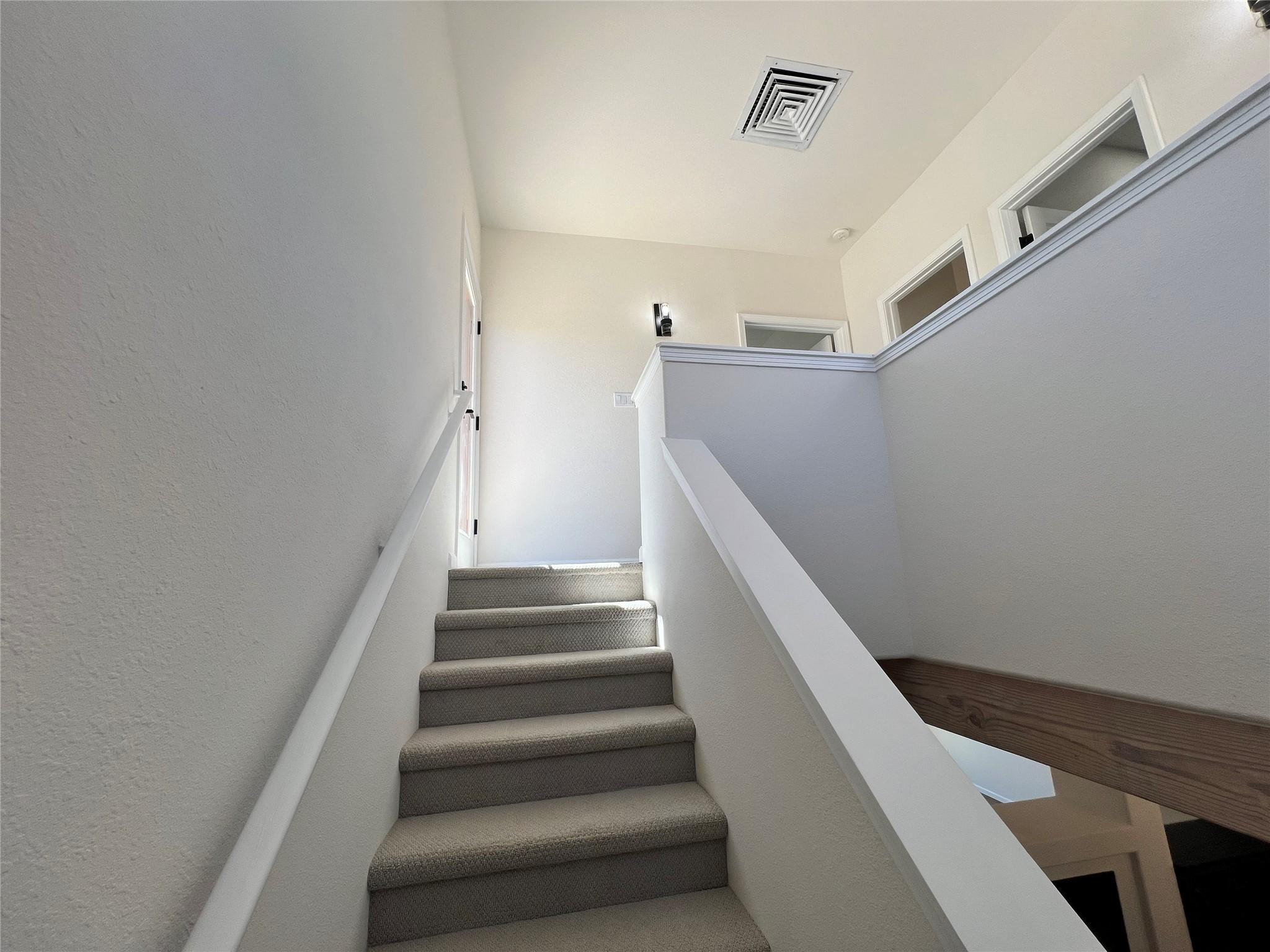 Santa Fe, New Mexico, 87507, United States, 3 Bedrooms Bedrooms, ,3 BathroomsBathrooms,Residential,For Sale,1793952
