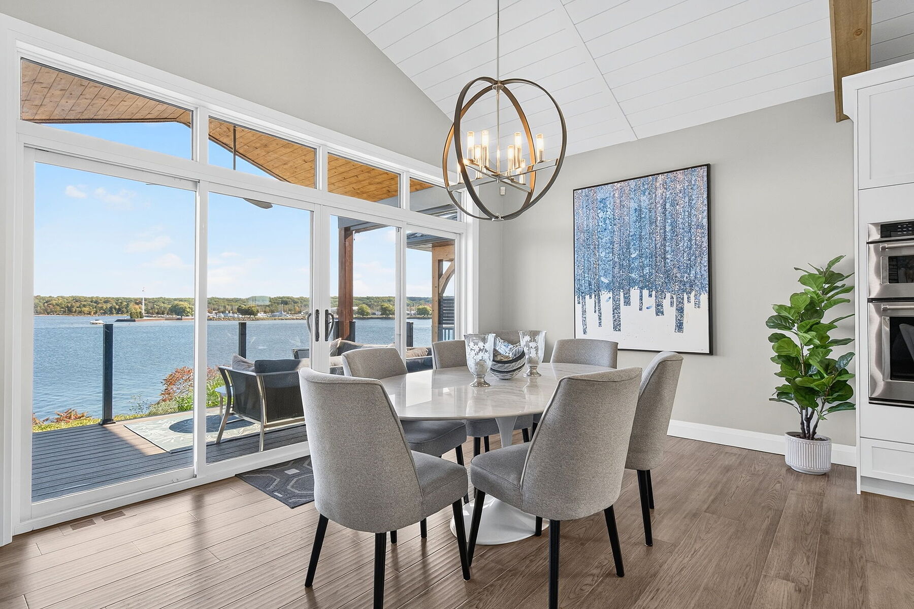  Lakefront Modern Masterpiece - 物件實景