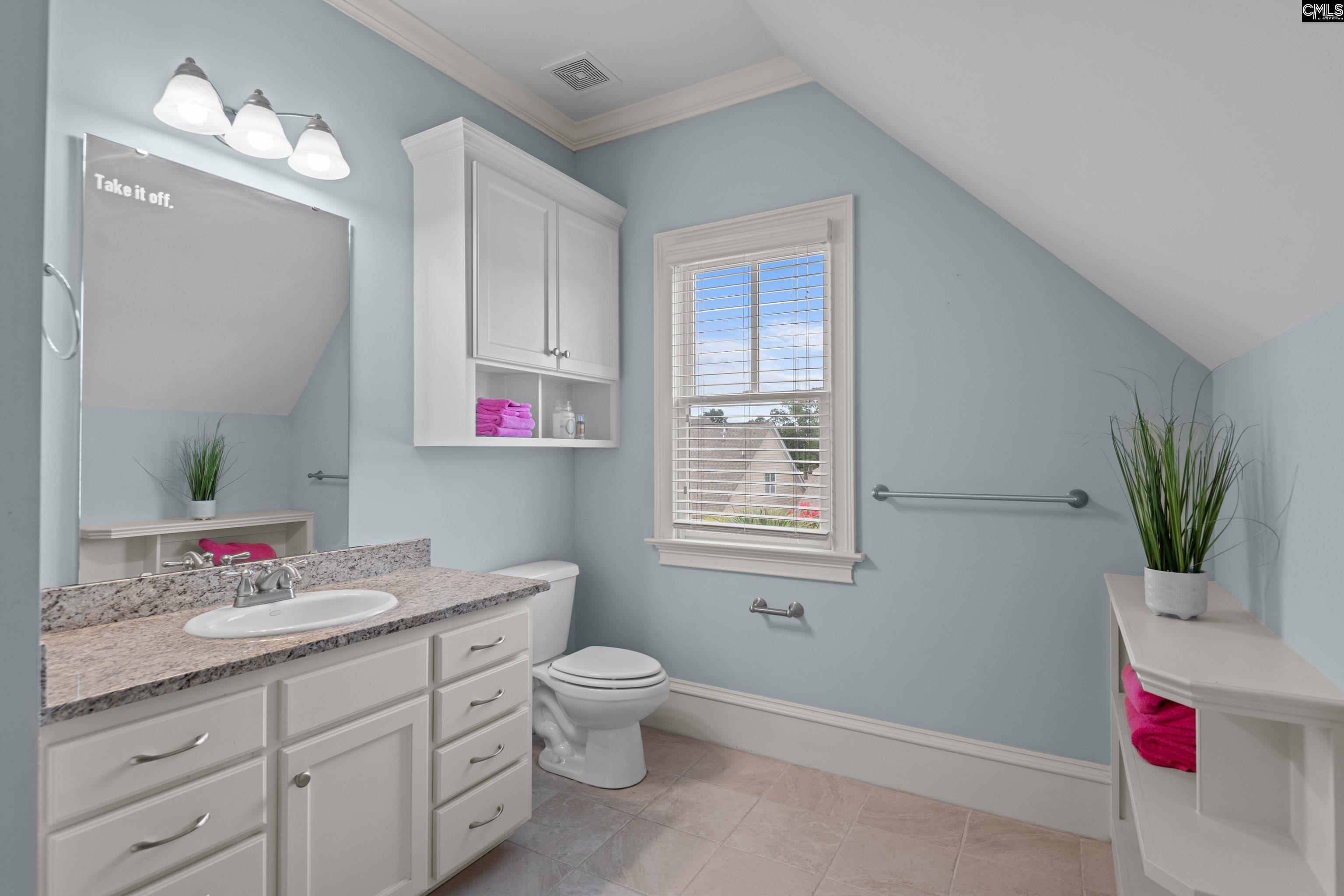 Elgin, South Carolina, 29045, United States, 4 Bedrooms Bedrooms, ,5 BathroomsBathrooms,Residential,For Sale,1924113