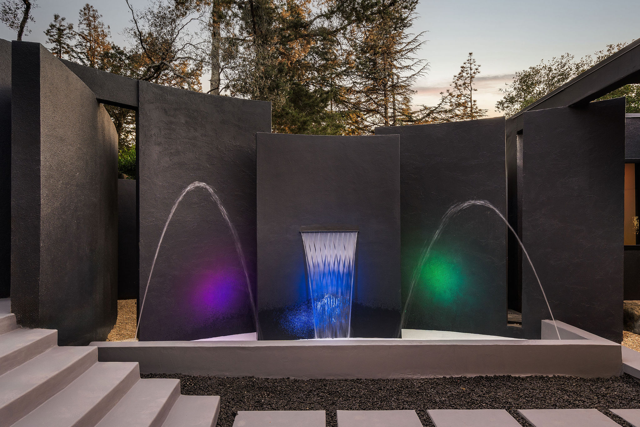  5645 Bacon Road - 物件實景