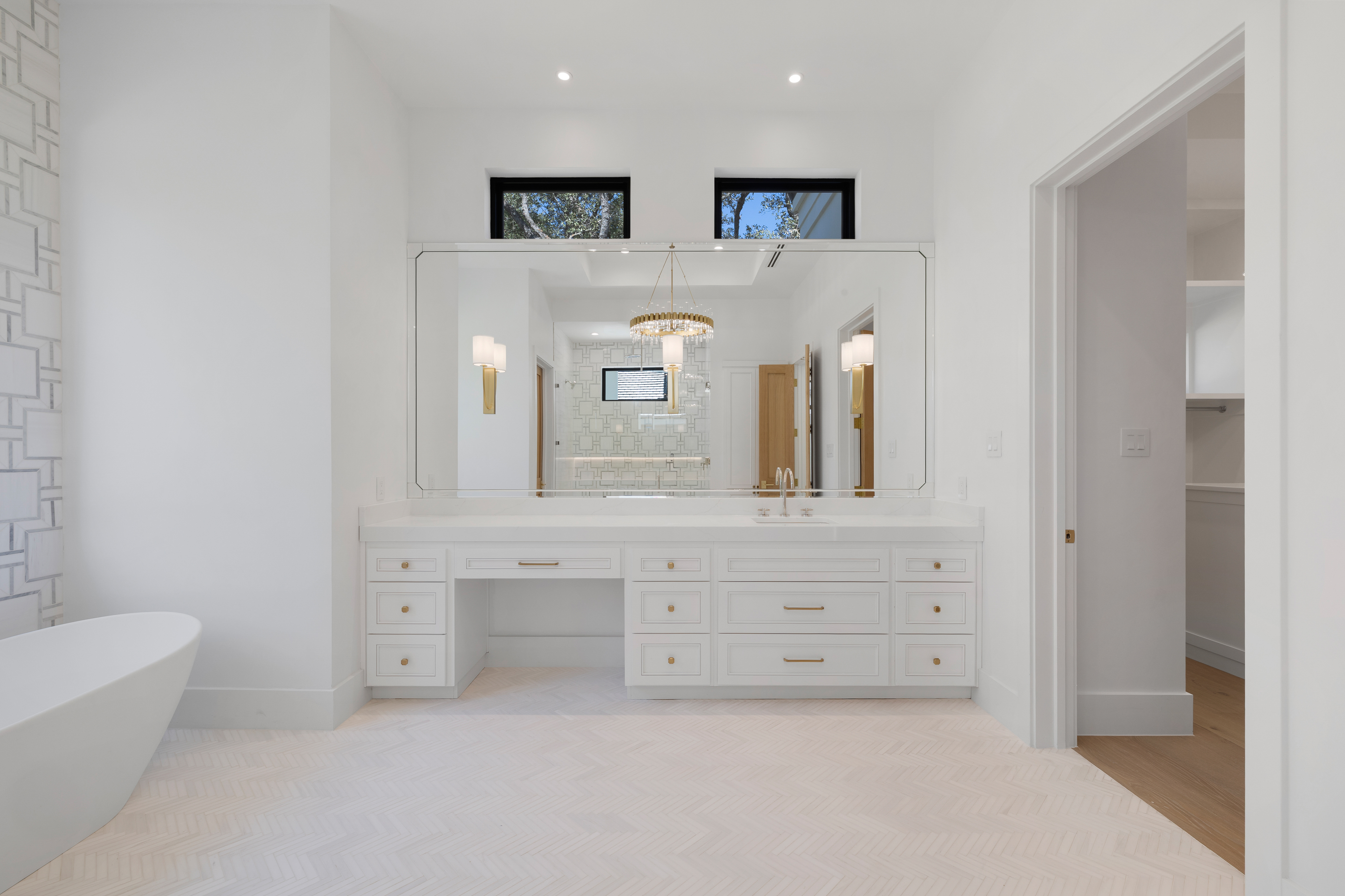  Transitional Luxury Retreat - 物件實景