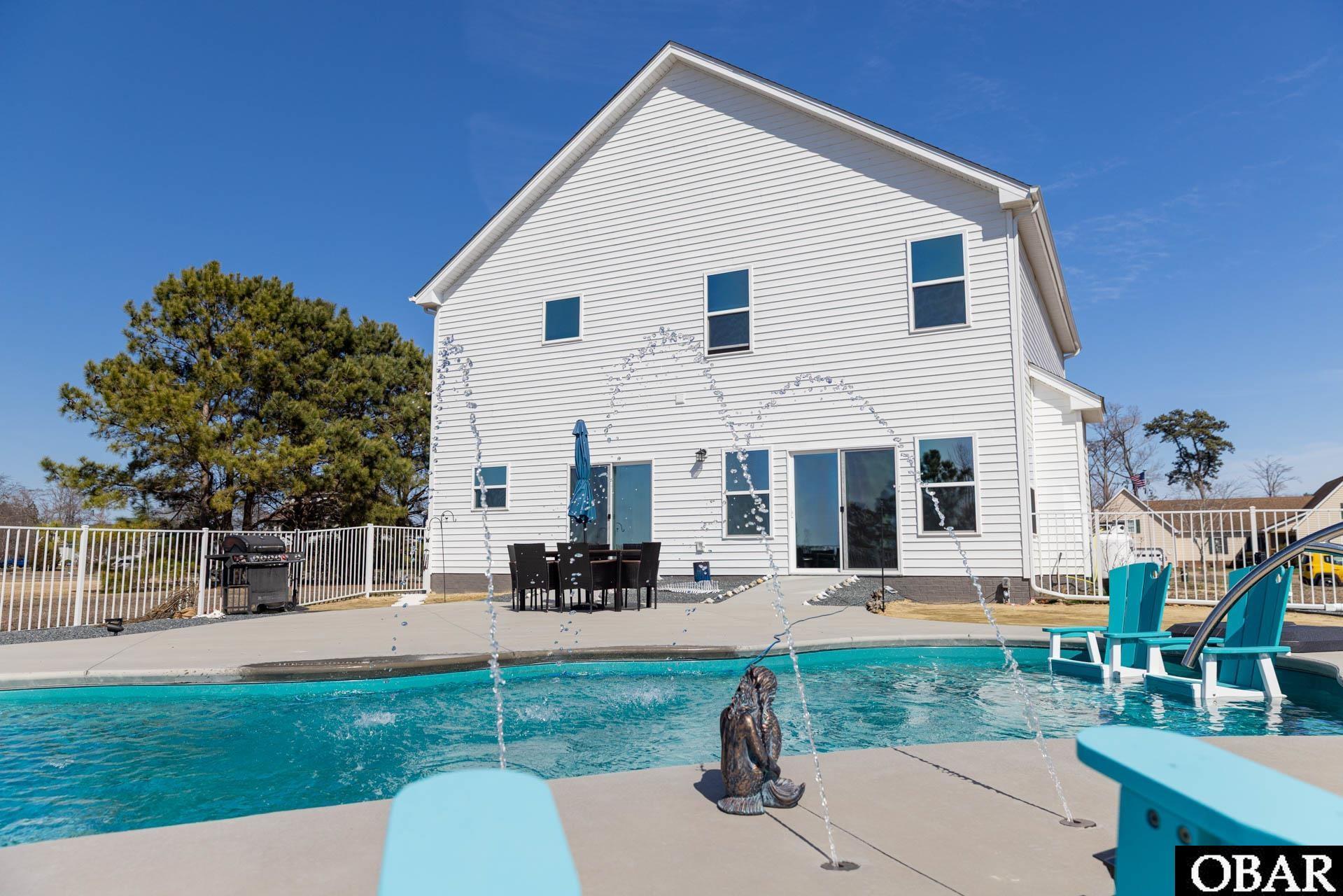 Elizabeth City, North Carolina, 27909, United States, 4 Bedrooms Bedrooms, ,3 BathroomsBathrooms,Residential,For Sale,1728907