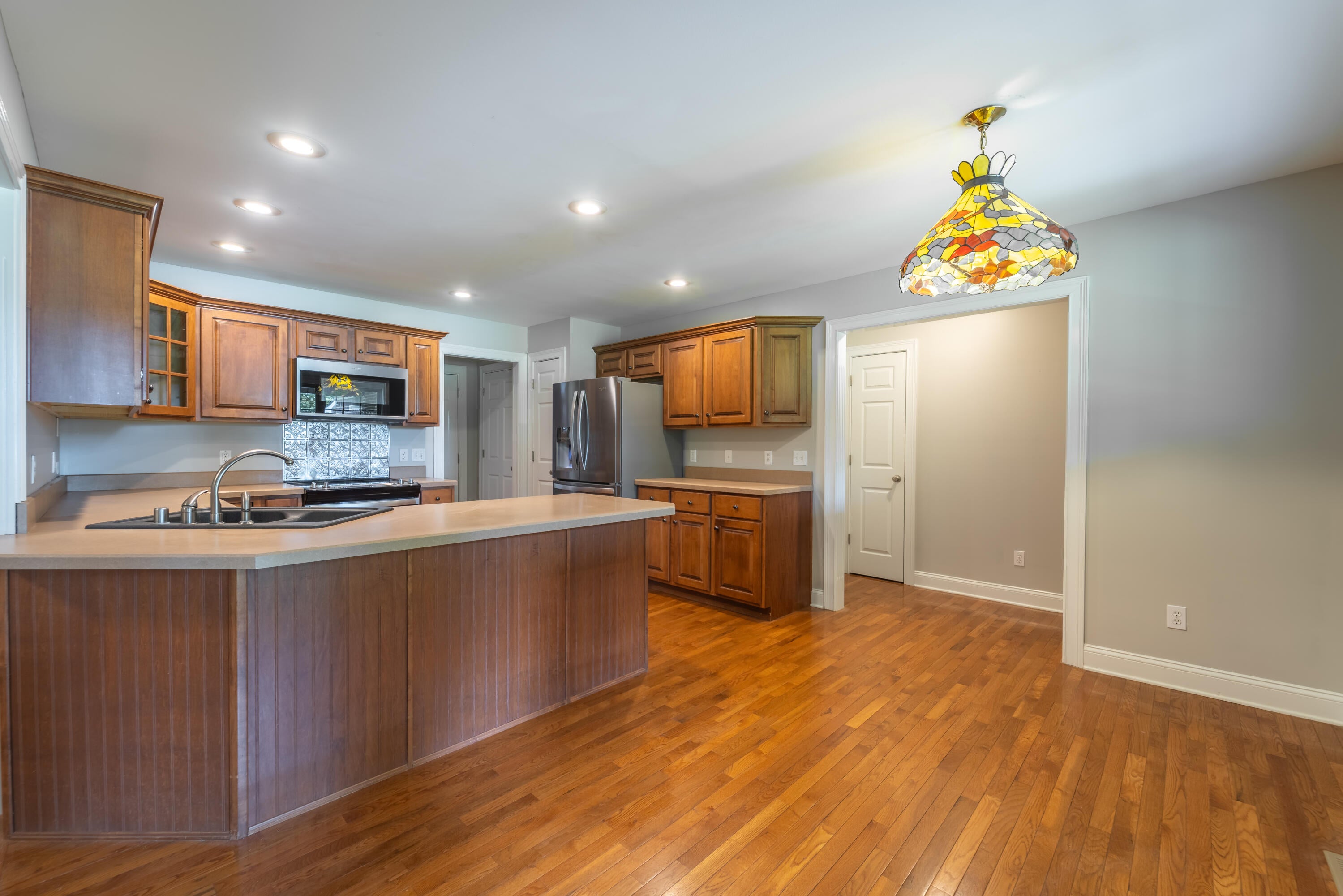 Richmond, Kentucky, 40475, United States, 3 Bedrooms Bedrooms, ,2 BathroomsBathrooms,Residential,For Sale,2047972