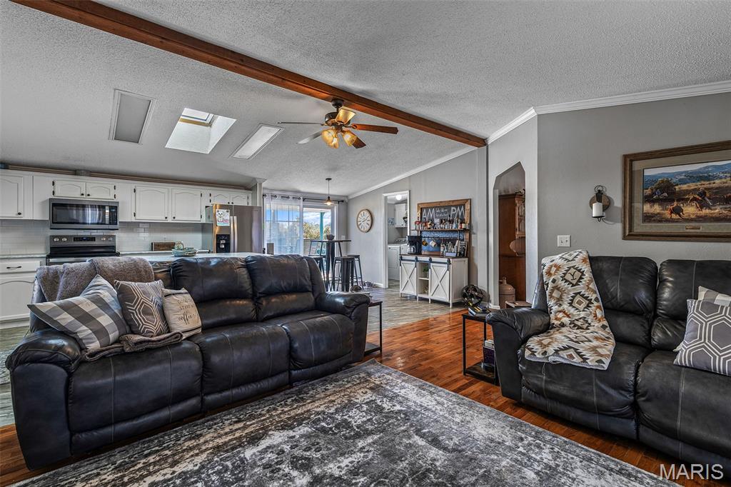 Park Hills, Missouri, 63601, United States, 3 Bedrooms Bedrooms, ,2 BathroomsBathrooms,Residential,For Sale,1967029