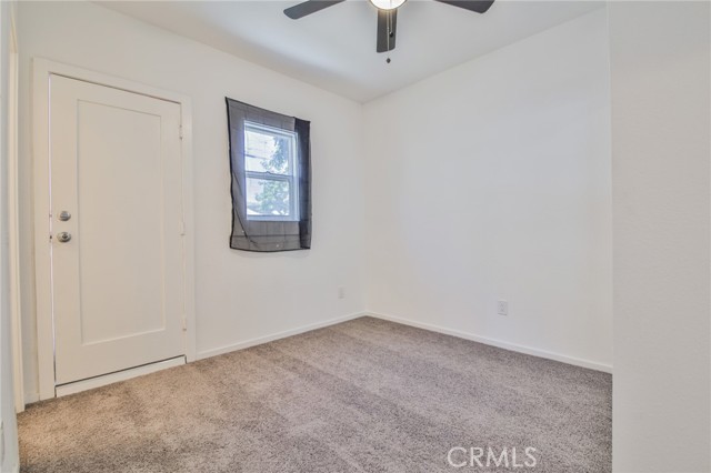 Los Angeles, California, 90001, United States, 4 Bedrooms Bedrooms, ,Residential,For Sale,1928071