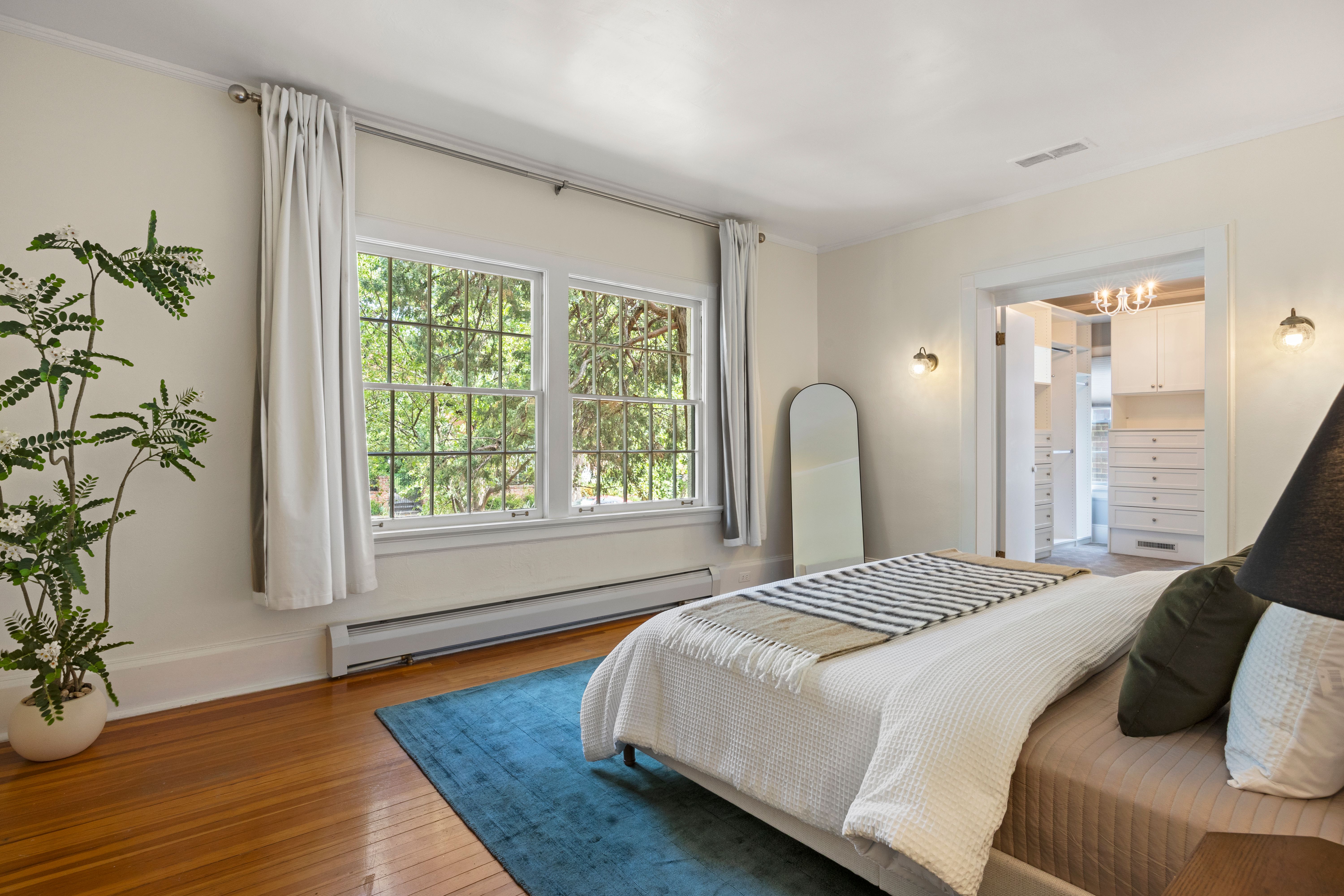  Mediterranean Masterpiece Spanning Prestigious 7th Avenue Parkway - 物件實景