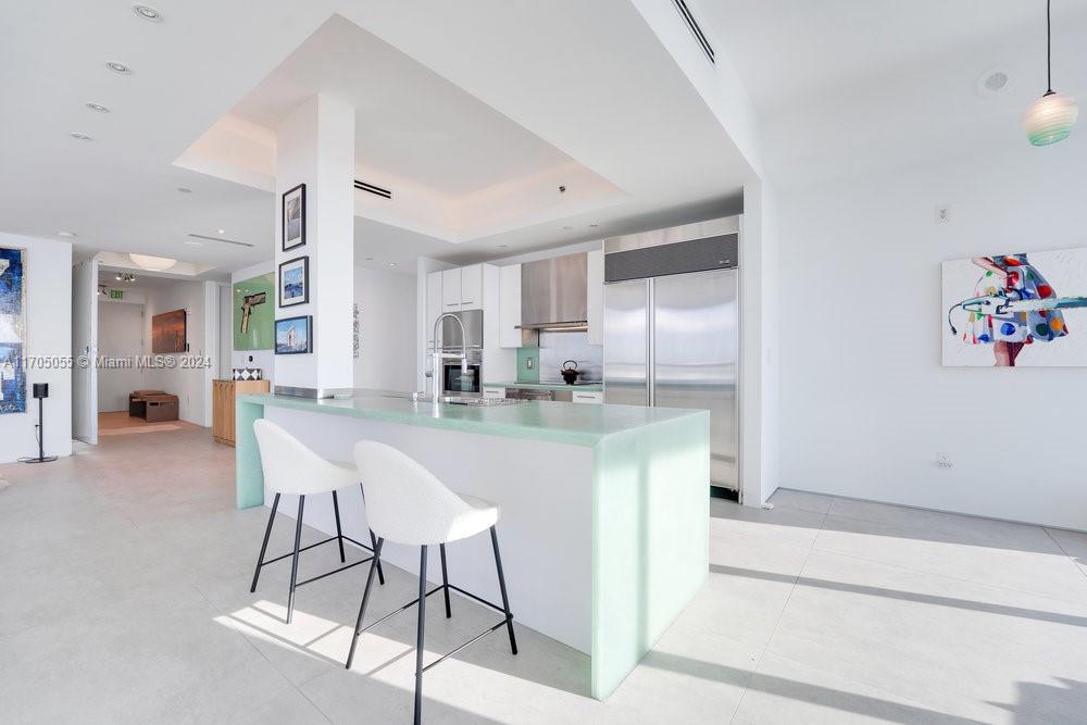 Miami Beach, Florida, 33139, United States, 2 Bedrooms Bedrooms, ,3 BathroomsBathrooms,Residential,For Sale,1877481