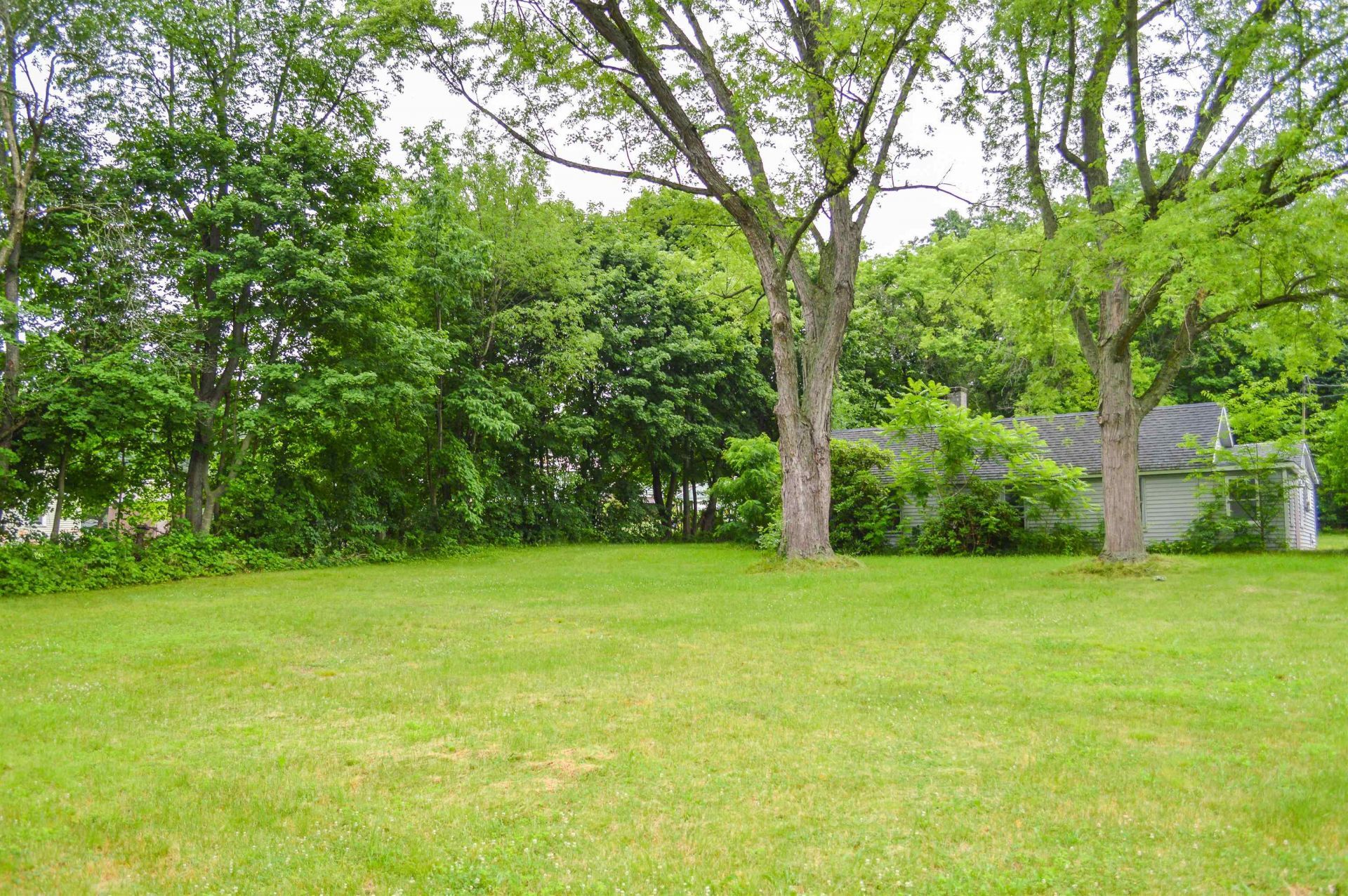2nd St, Claremont, NH 03743 #1