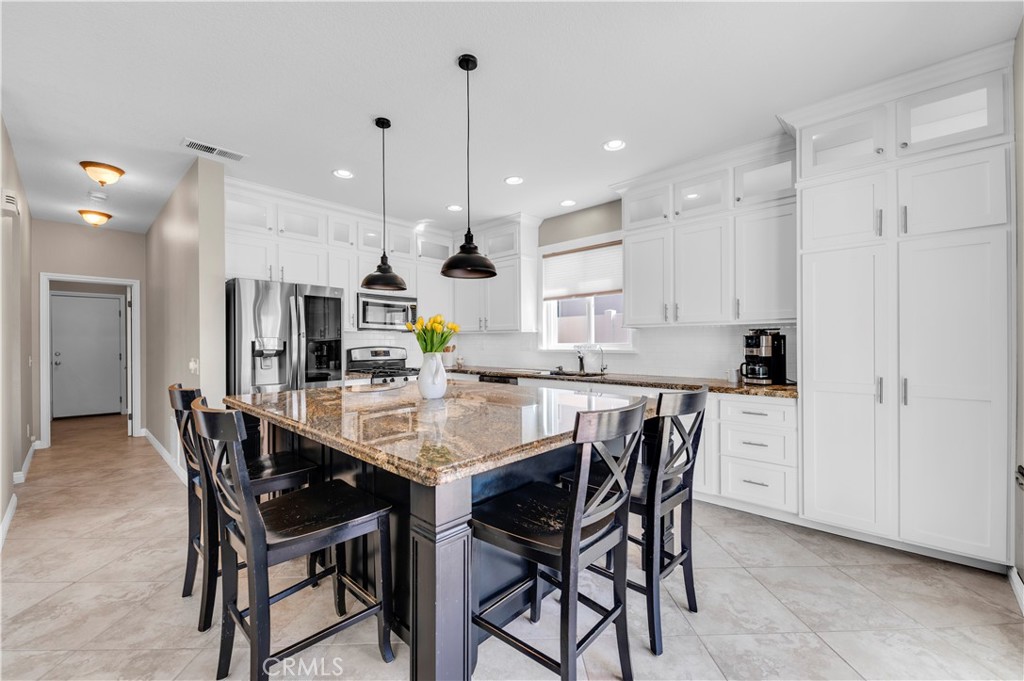 TEMECULA, California, 92592, United States, 5 Bedrooms Bedrooms, ,3 BathroomsBathrooms,Residential,For Sale,1836978