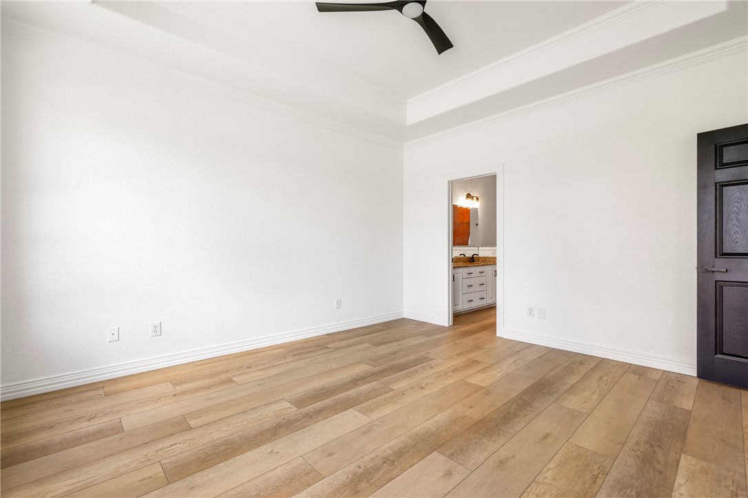 Fayetteville, Arkansas, 72701, United States, 4 Bedrooms Bedrooms, ,3 BathroomsBathrooms,Residential,For Sale,1907520
