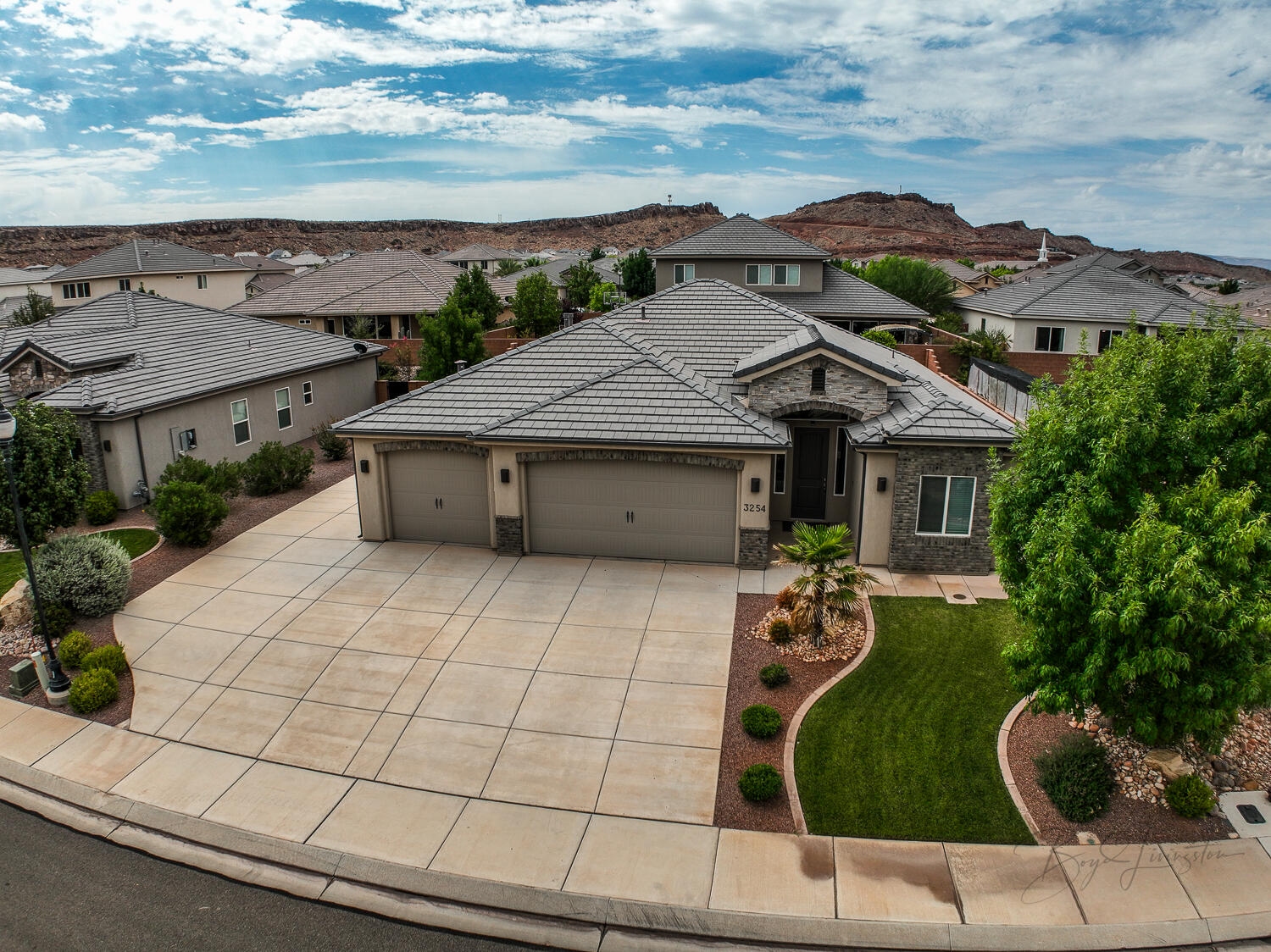 St George, Utah, 84790, United States, 3 Bedrooms Bedrooms, ,Residential,For Sale,1927103