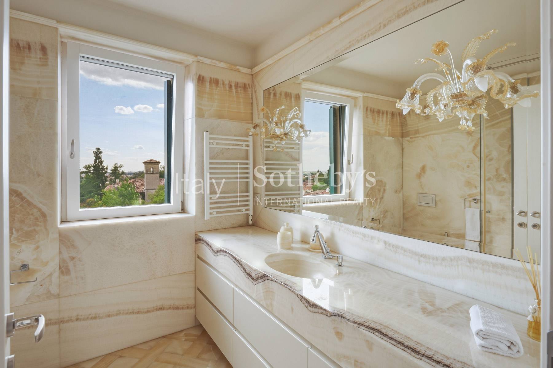  Elegant panoramic residence just steps from the Roman Theatre - 物件實景