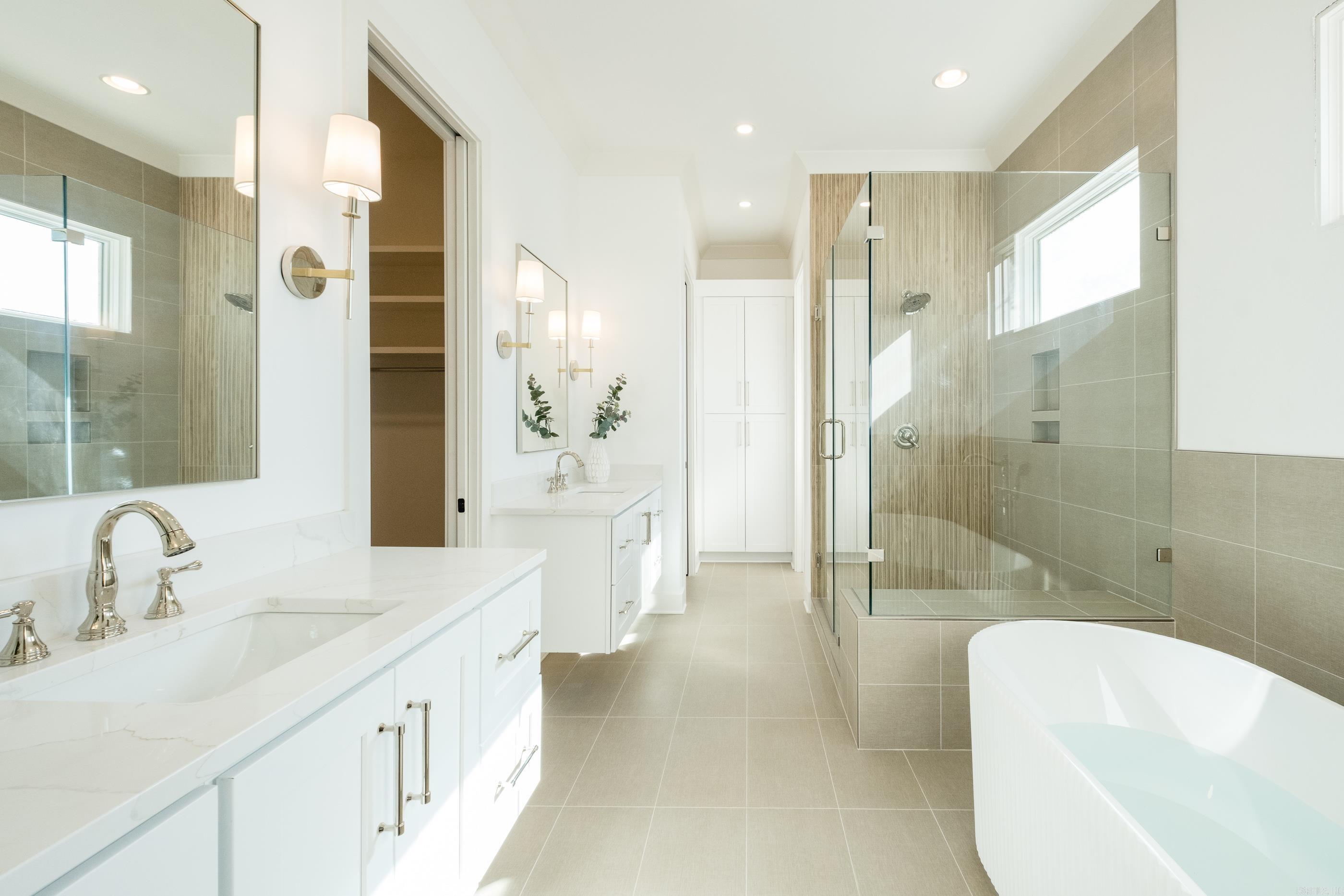 Little Rock, Arkansas, 72207, United States, 4 Bedrooms Bedrooms, ,4 BathroomsBathrooms,Residential,For Sale,1987623