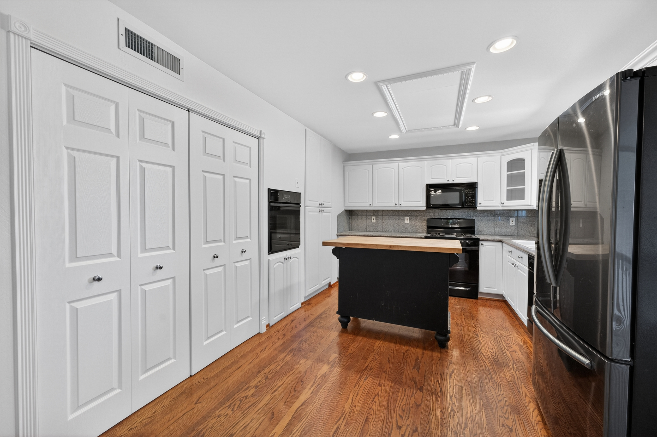  3581 Imperial Way, Sacramento, CA 95826 - 物件實景