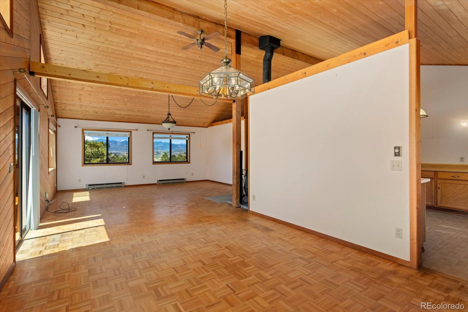 Salida, Colorado, 81201, United States, 3 Bedrooms Bedrooms, ,1 BathroomBathrooms,Residential,For Sale,2043390