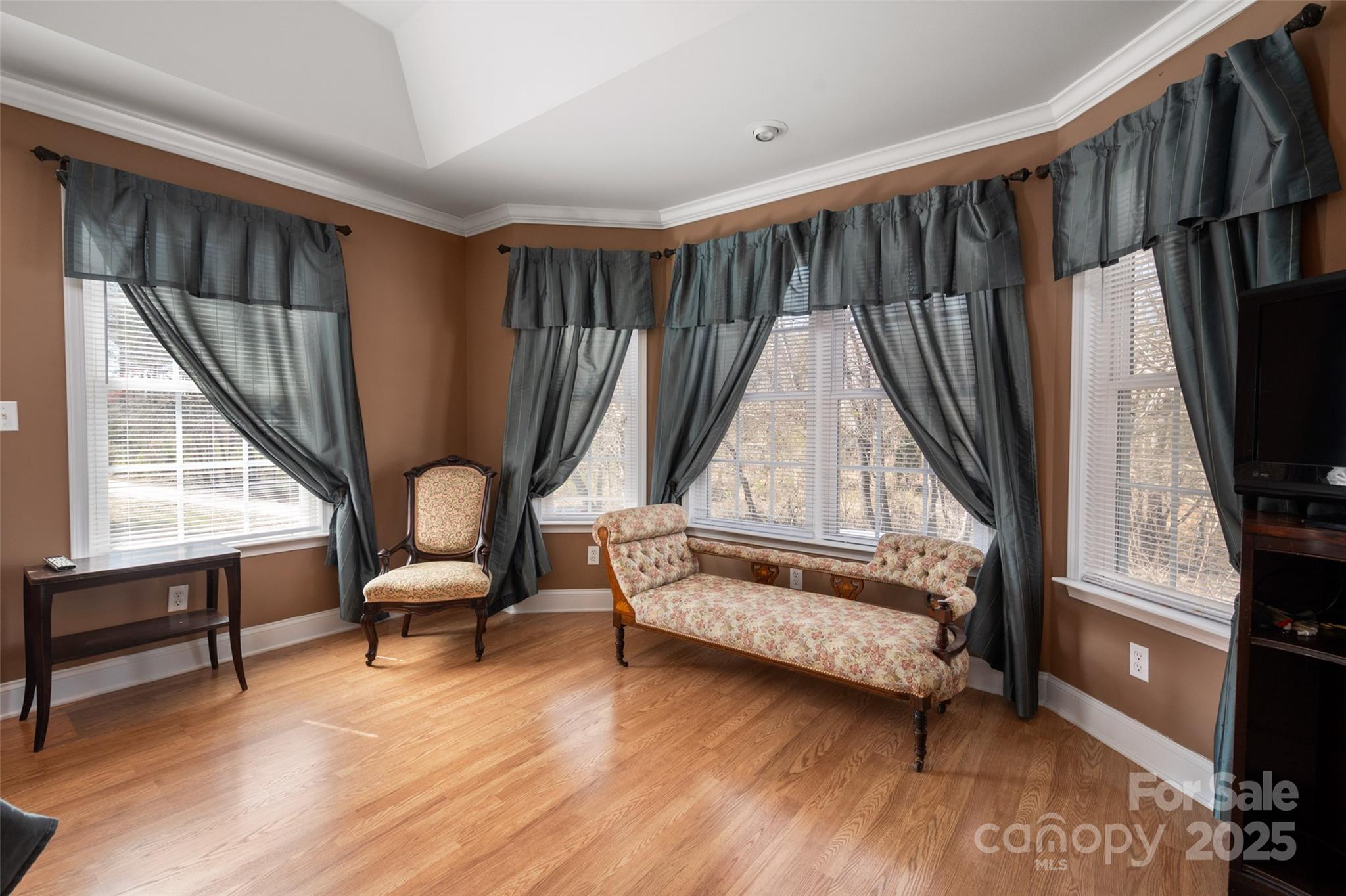 Liberty Hill, South Carolina, 29074, United States, 5 Bedrooms Bedrooms, ,3 BathroomsBathrooms,Residential,For Sale,1736219