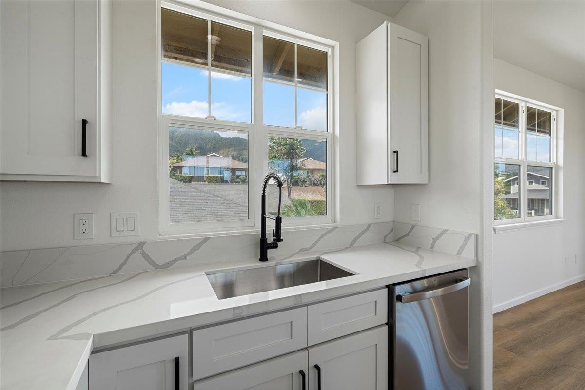 Wailuku, Hawaii, 96793, United States, 3 Bedrooms Bedrooms, ,3 BathroomsBathrooms,Residential,For Sale,1960947