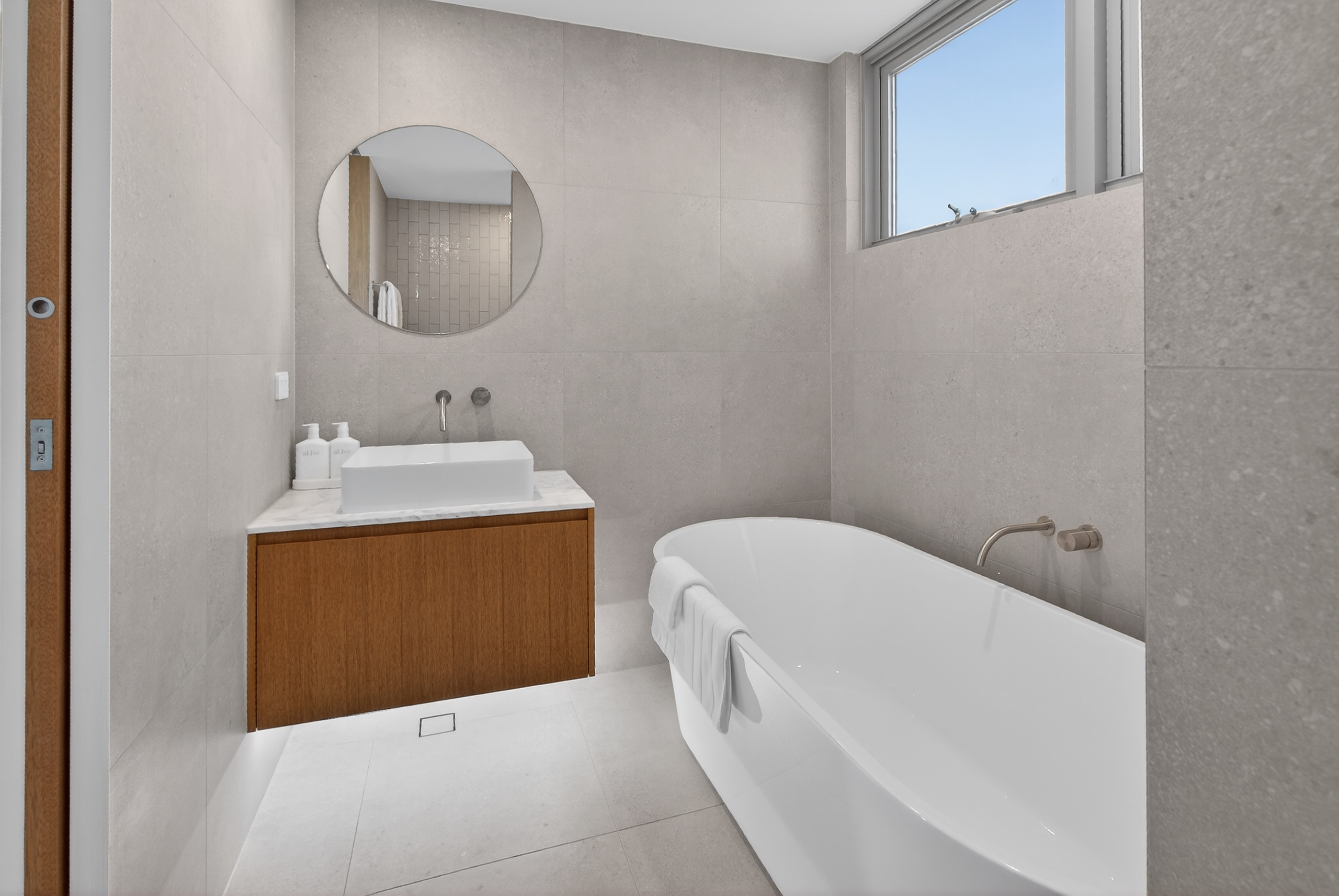  10 Bottletree Close, Airlie Beach - 物件實景