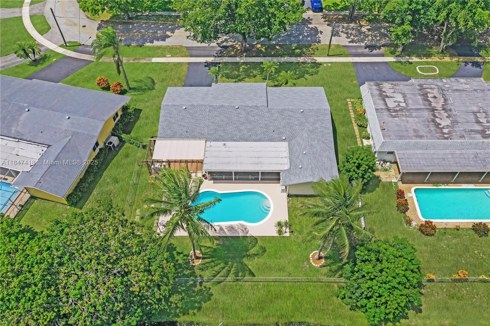 Plantation, Florida, 33313, United States, 4 Bedrooms Bedrooms, ,2 BathroomsBathrooms,Residential,For Sale,1903667