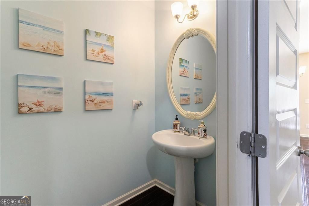 Loganville, Georgia, 30052, United States, 4 Bedrooms Bedrooms, ,4 BathroomsBathrooms,Residential,For Sale,1952006