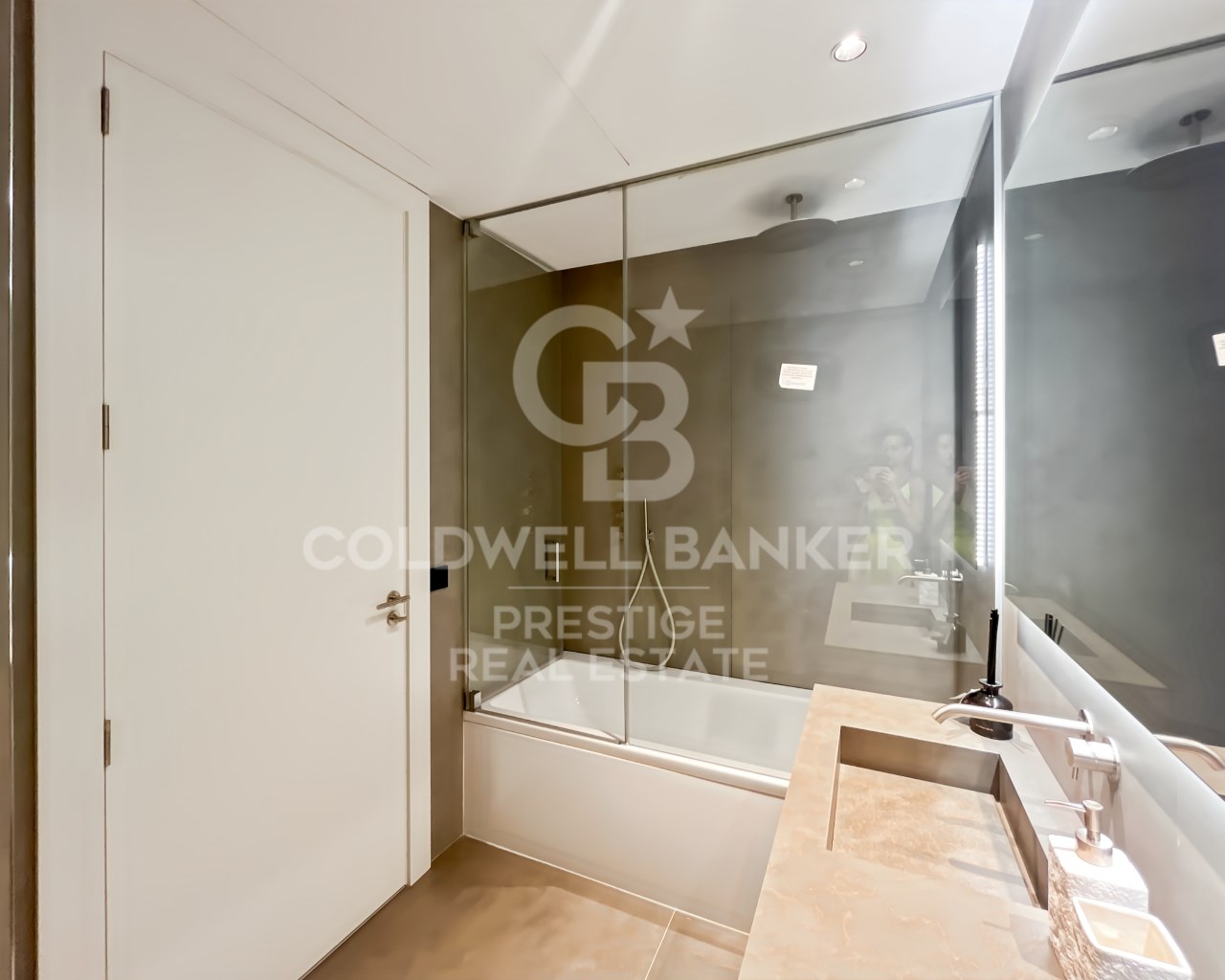 Barcelona, Barcelona, Eixample, La Dreta de l'Eix, Barcelona, Catalonia, ES, 2 Bedrooms Bedrooms, ,2 BathroomsBathrooms,Residential,For Sale,Barcelona, Barcelona, Eixample, La Dreta de l'Eix,1616652