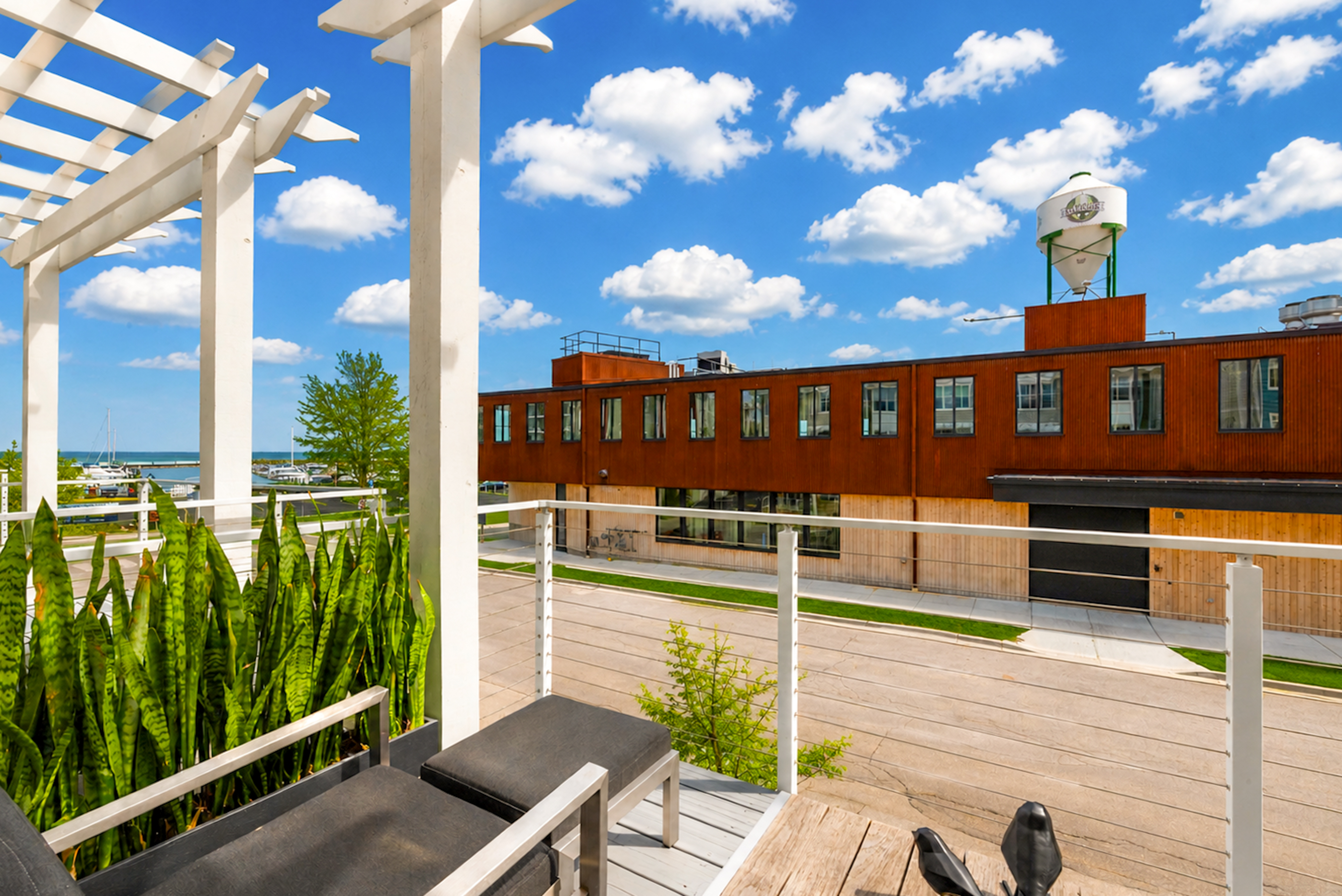  Modern Sophistication Meets the Lake Michigan Shoreline - 物件實景