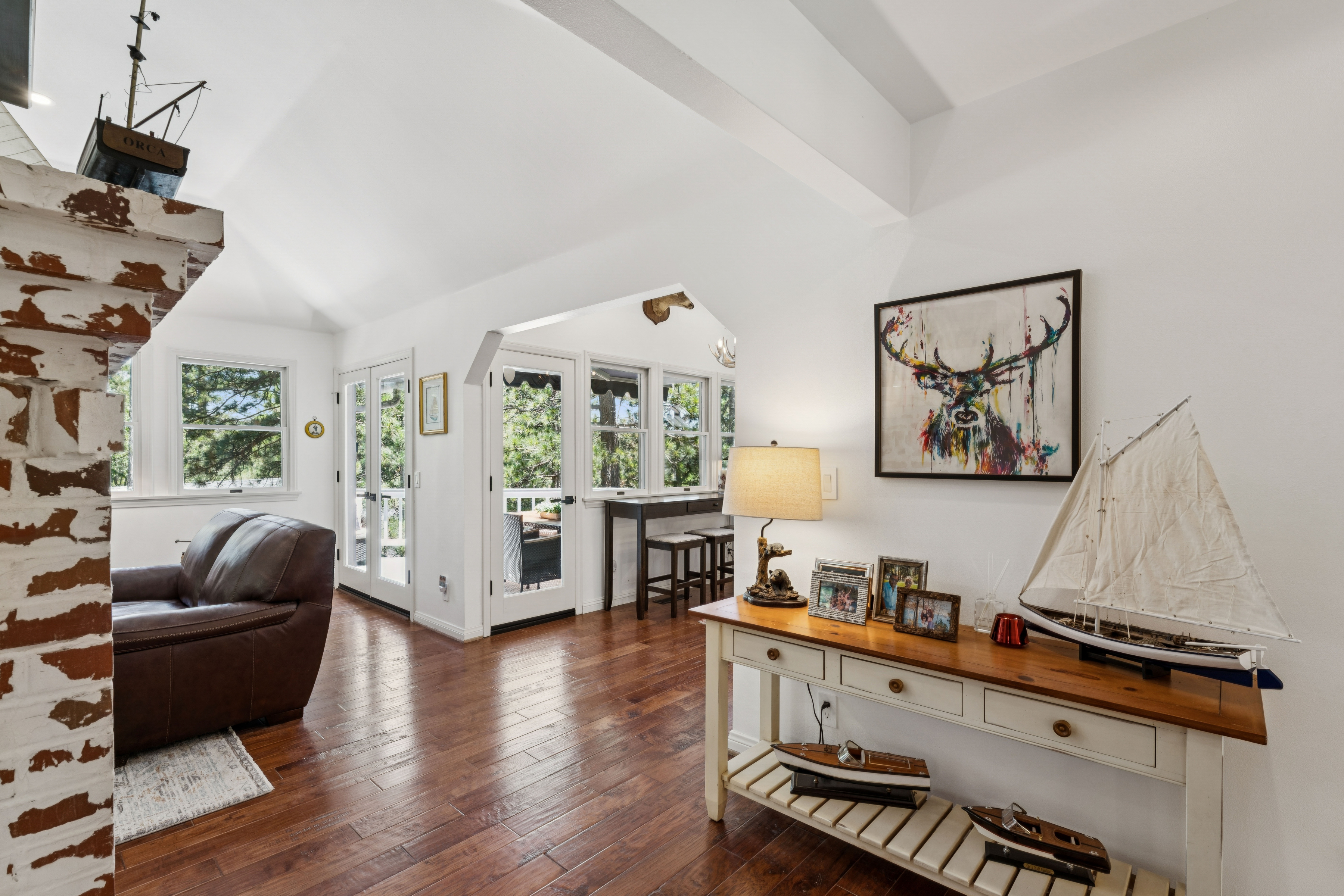  304 Lake Knoll Drive, Lake Arrowhead, CA 92352 - 物件實景
