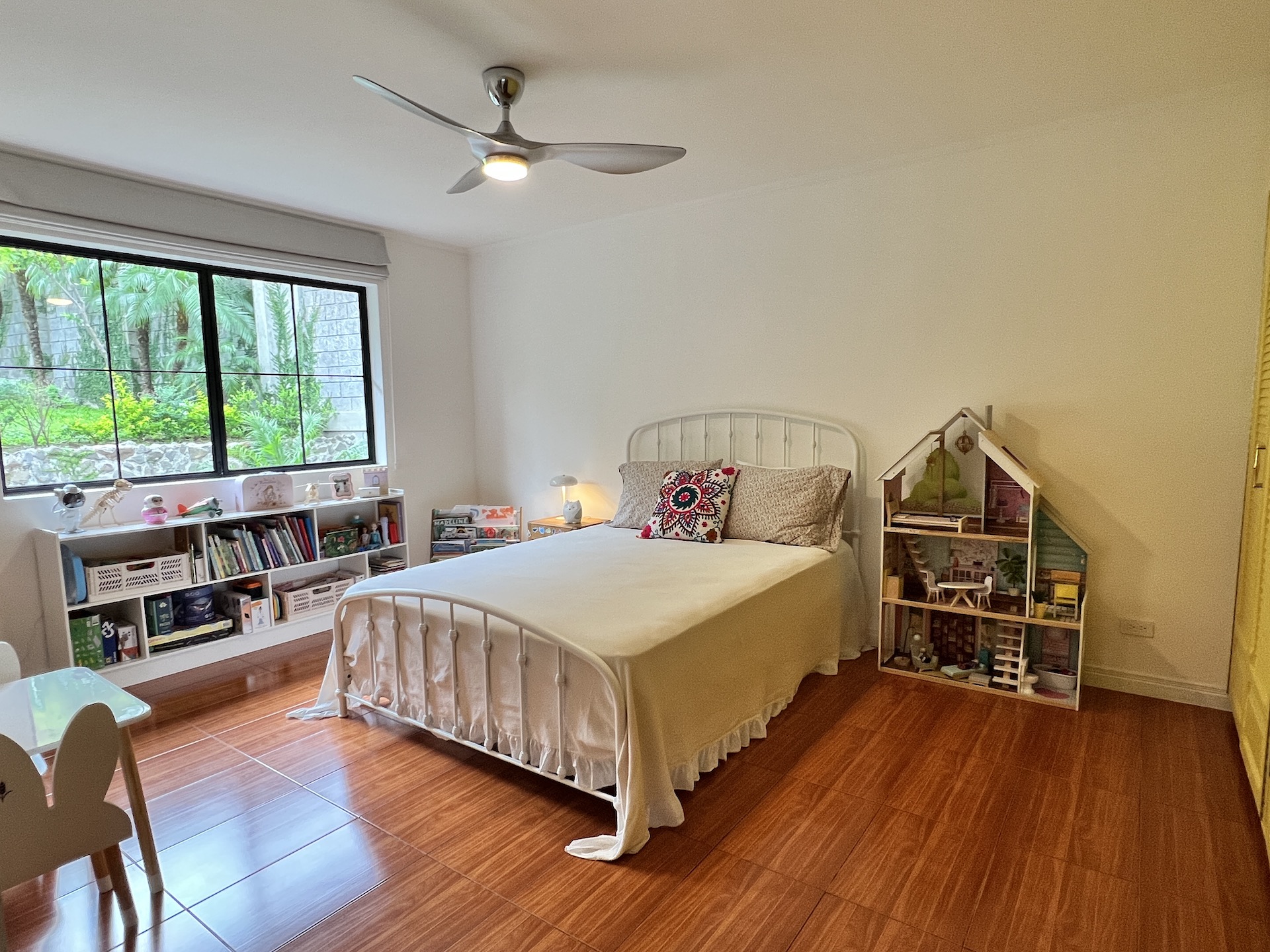 Escazu, San Jose, CR, 4 Bedrooms Bedrooms, ,4 BathroomsBathrooms,Residential,For Sale,1991674