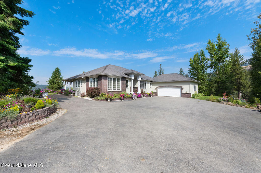 St. Maries, Idaho, 83861, United States, 3 Bedrooms Bedrooms, ,3 BathroomsBathrooms,Residential,For Sale,1923080