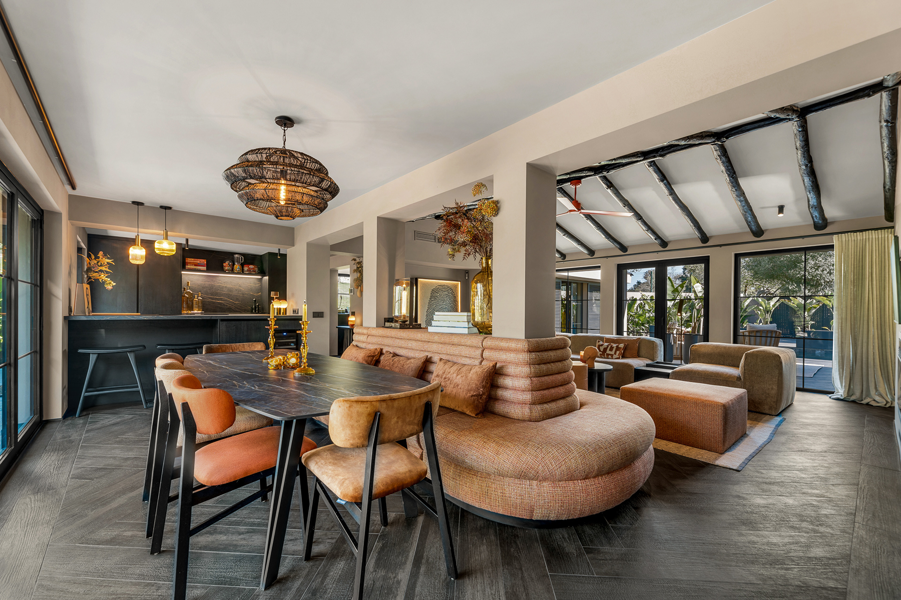  A Balinese oasis on the front line of Guadalmina Alta golf in Marbella - 物件實景