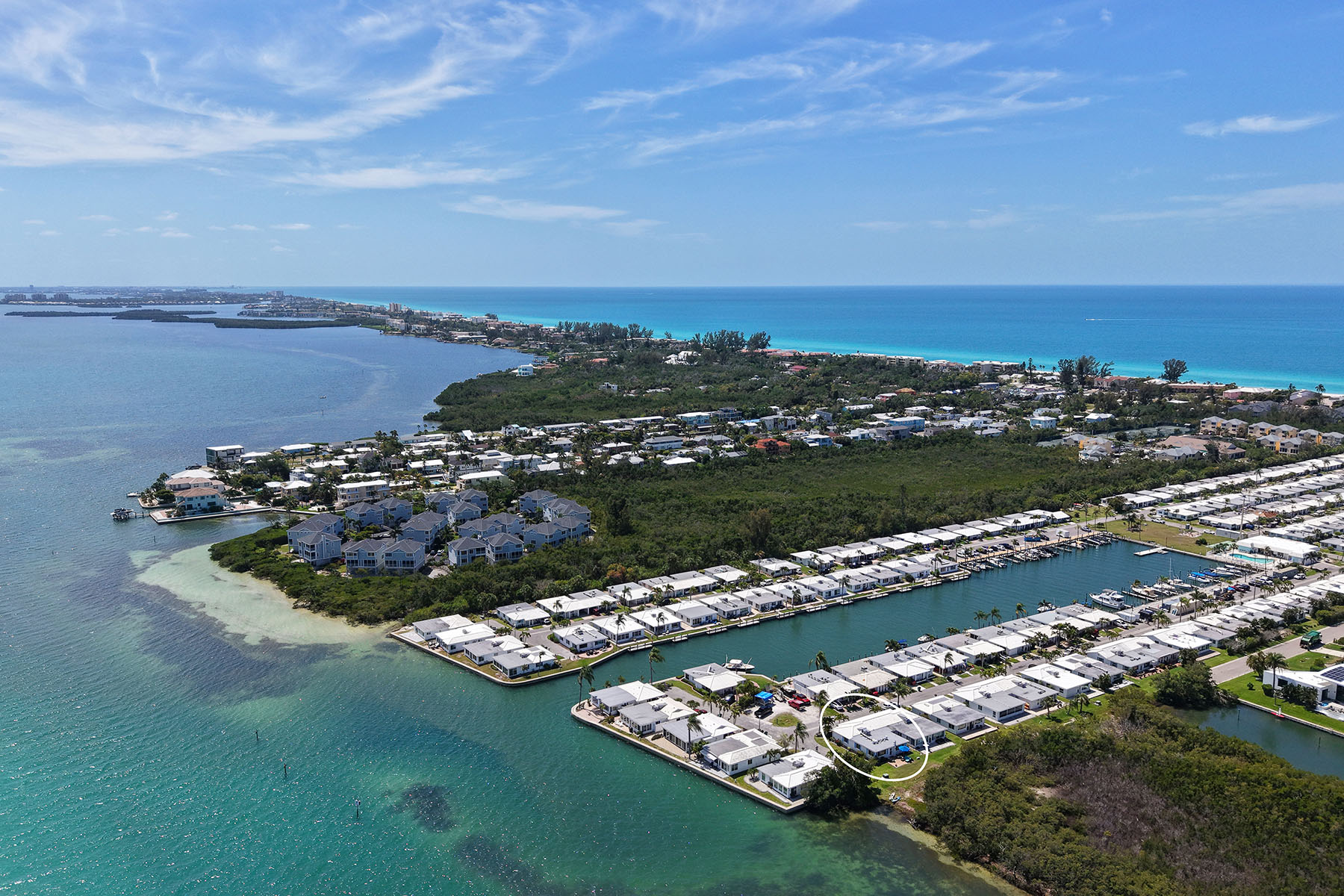  SPANISH MAIN YACHT CLUB CONDO - 物件實景