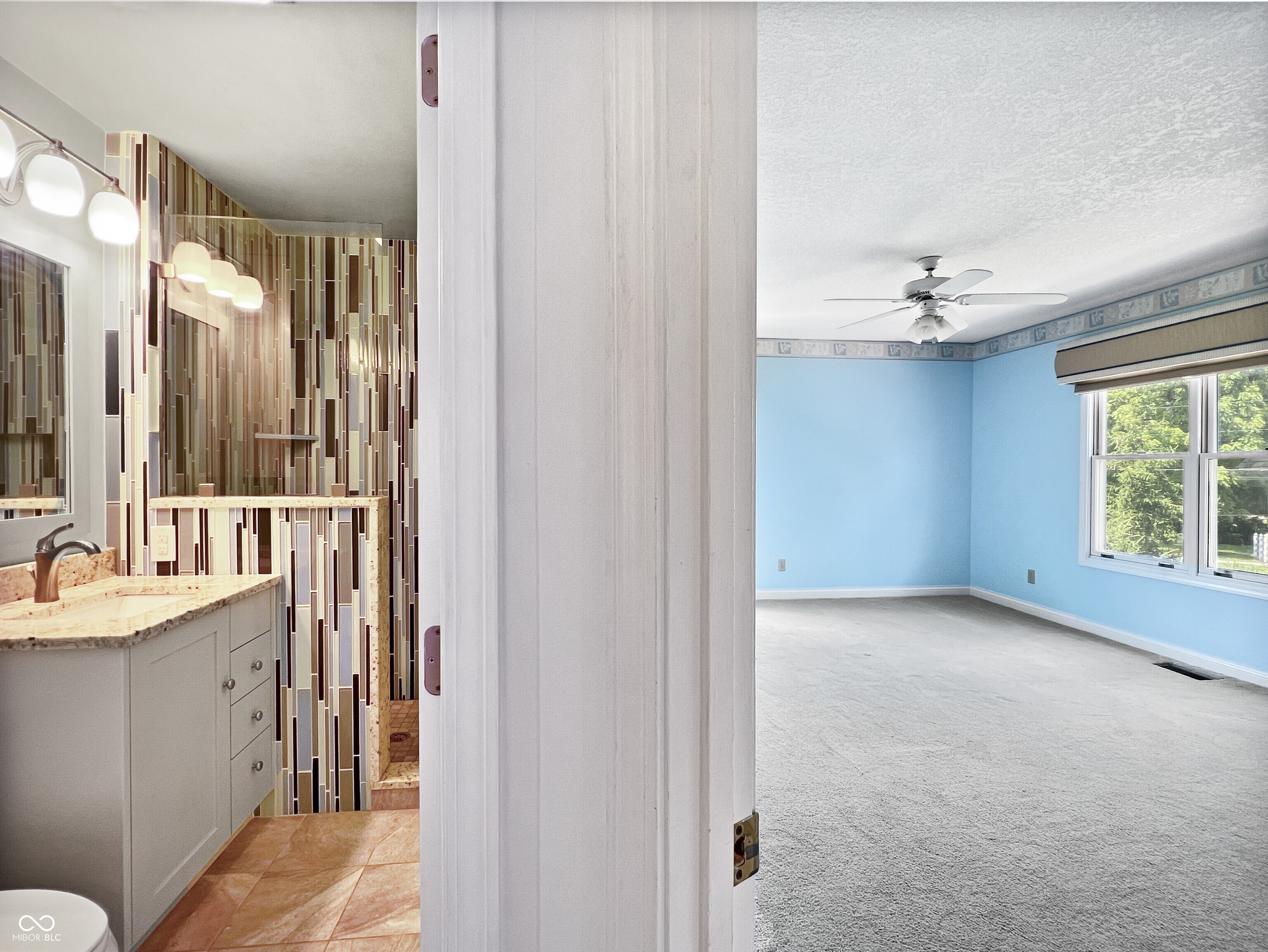 Columbus, Indiana, 47201, United States, 5 Bedrooms Bedrooms, ,6 BathroomsBathrooms,Residential,For Sale,1979621