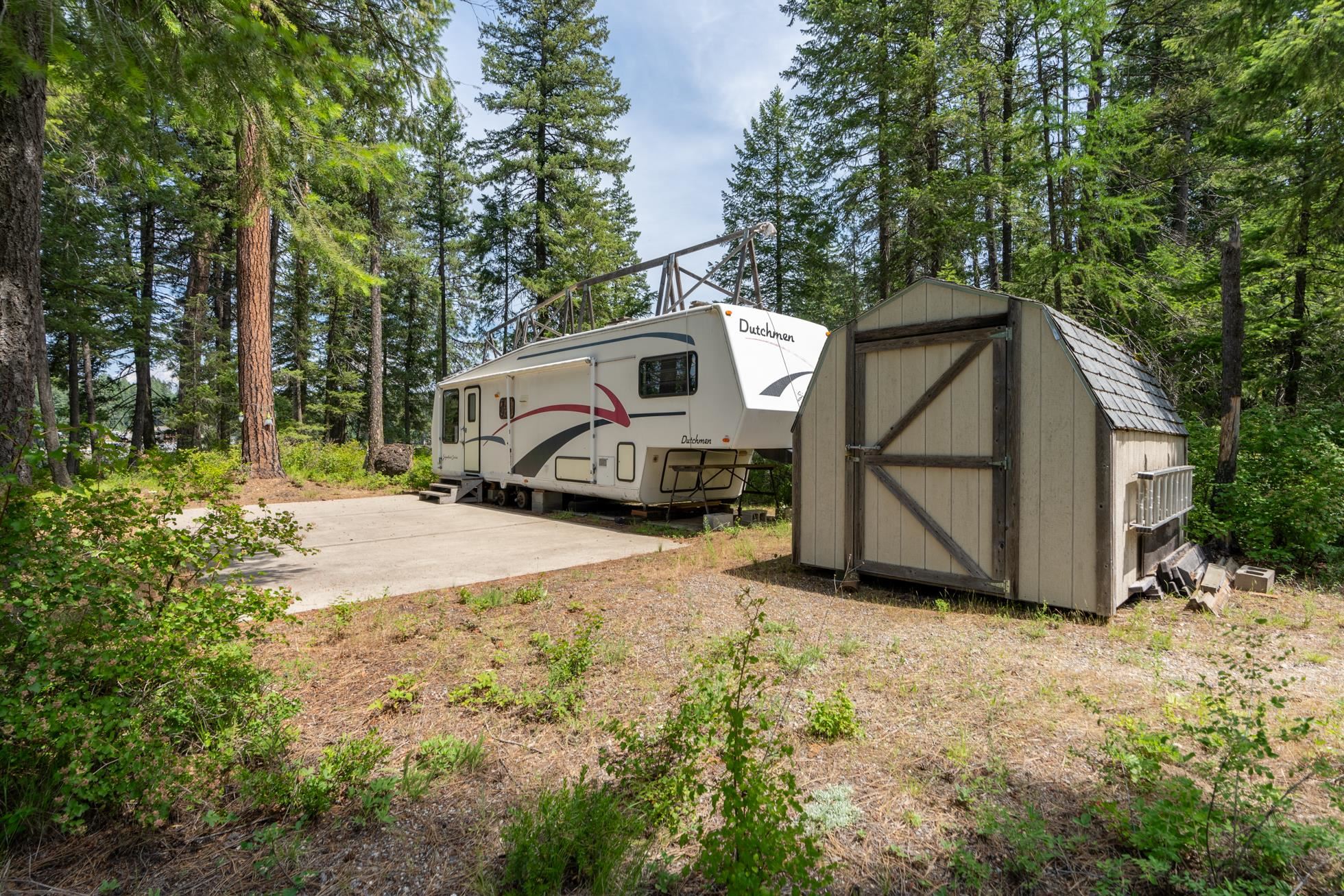 Newport, Washington, 99156, United States, ,Residential,For Sale,1869403